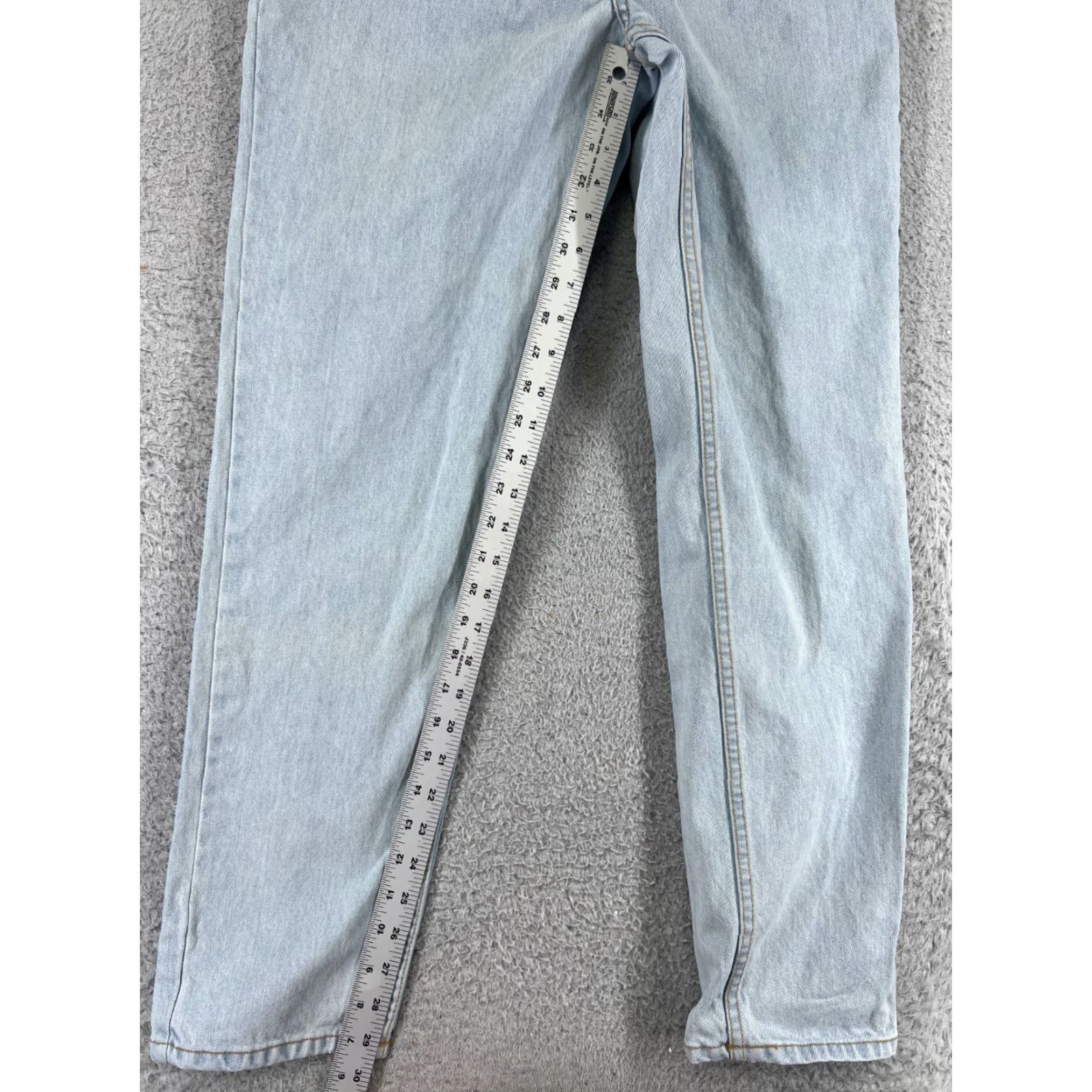 Eddie Bauer Eddie Bauer Jeans Womens 10 Blue Denim Straight Leg 100% Cotton Light Wash 25x29 Adult Regular 29.5 Inseam Mens Womens Girls Size 32" / US 10 / IT 46 - 7 Thumbnail