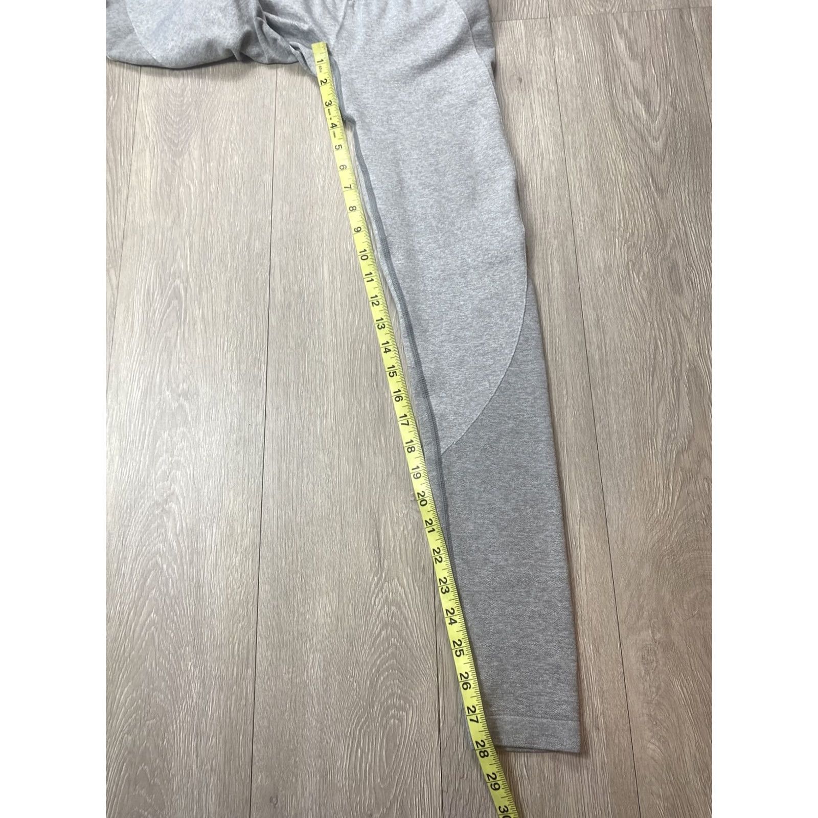 Gymshark VINTAGE Gymshark Leggings Womens XS Gray 28” Inseam 28” Elastic Waist Ankle Skinny Athletic Yoga Size 26" / US 2 / IT 38 - 5 Thumbnail