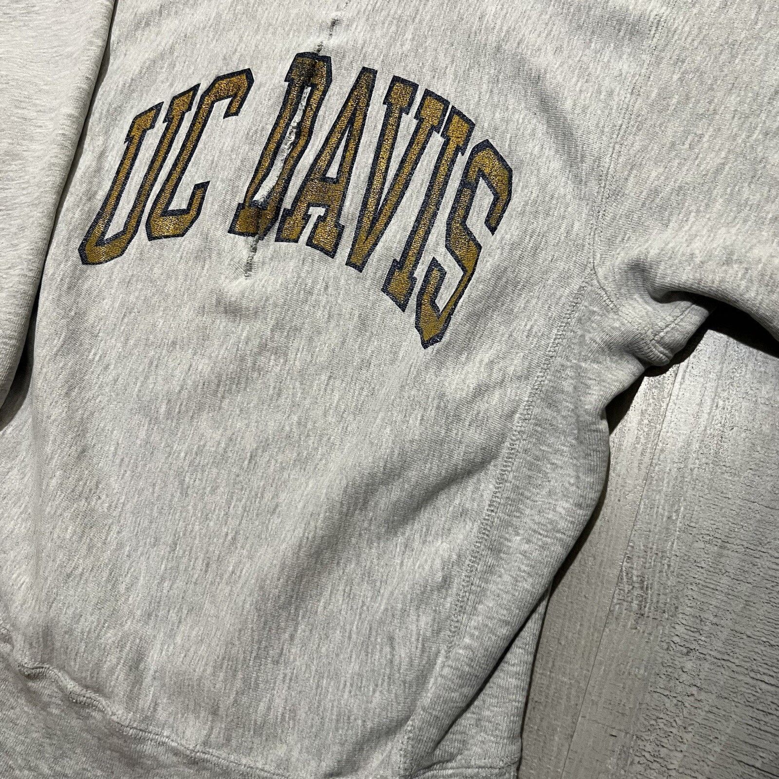 Champion 80s Champion Reverse Weave UC Davis California Sweatshirt Size US L / EU 52-54 / 3 - 3 Thumbnail