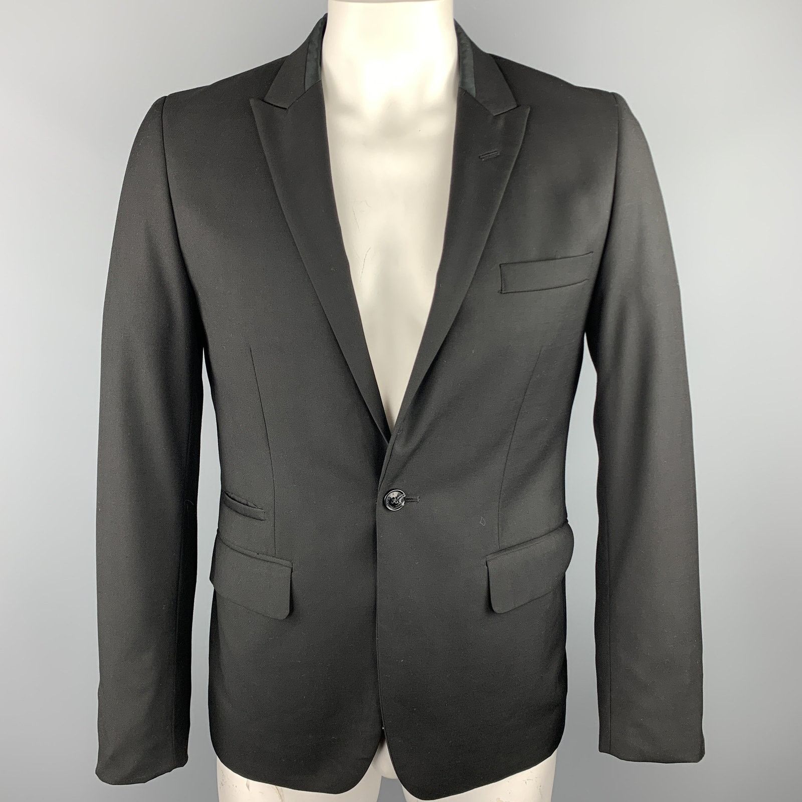Ben Sherman Size L Black Solid Polyester Blend Peak Lapel Sport Coat Size 42R - 1 Thumbnail
