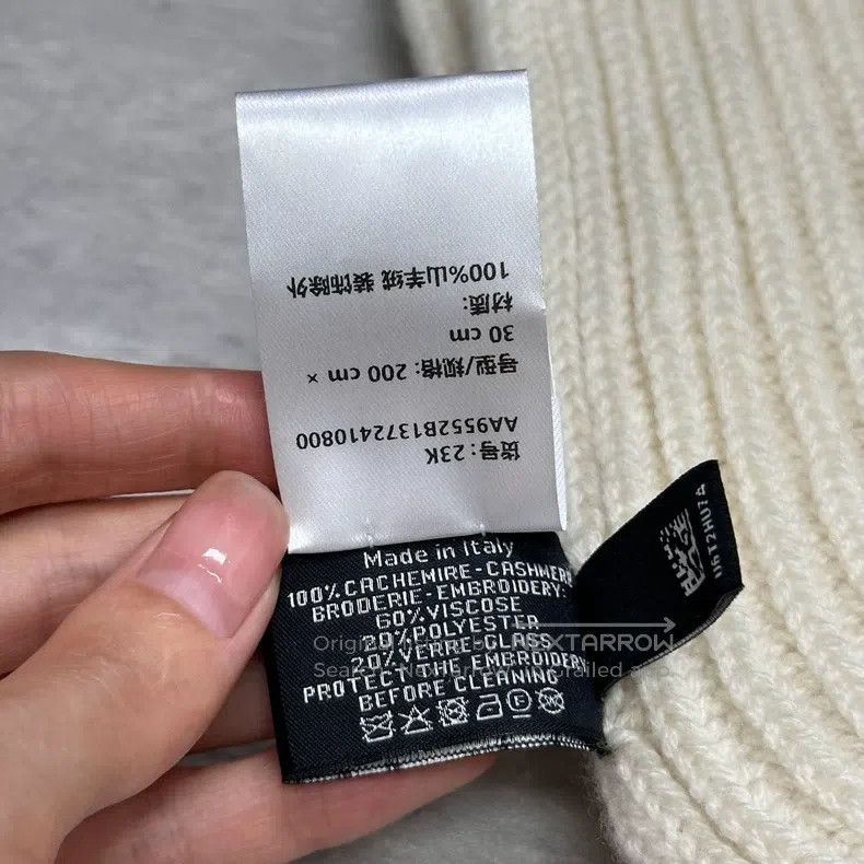 Chanel Chanel Sequined letter cashmere scarf Size ONE SIZE - 7 Thumbnail