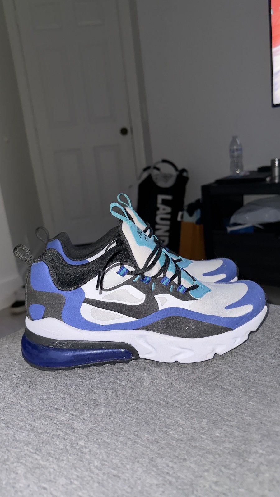 Nike Nike Air Max 270 React - Oracle Aqua Blue Size US 8 / IT 38 - 2 Thumbnail