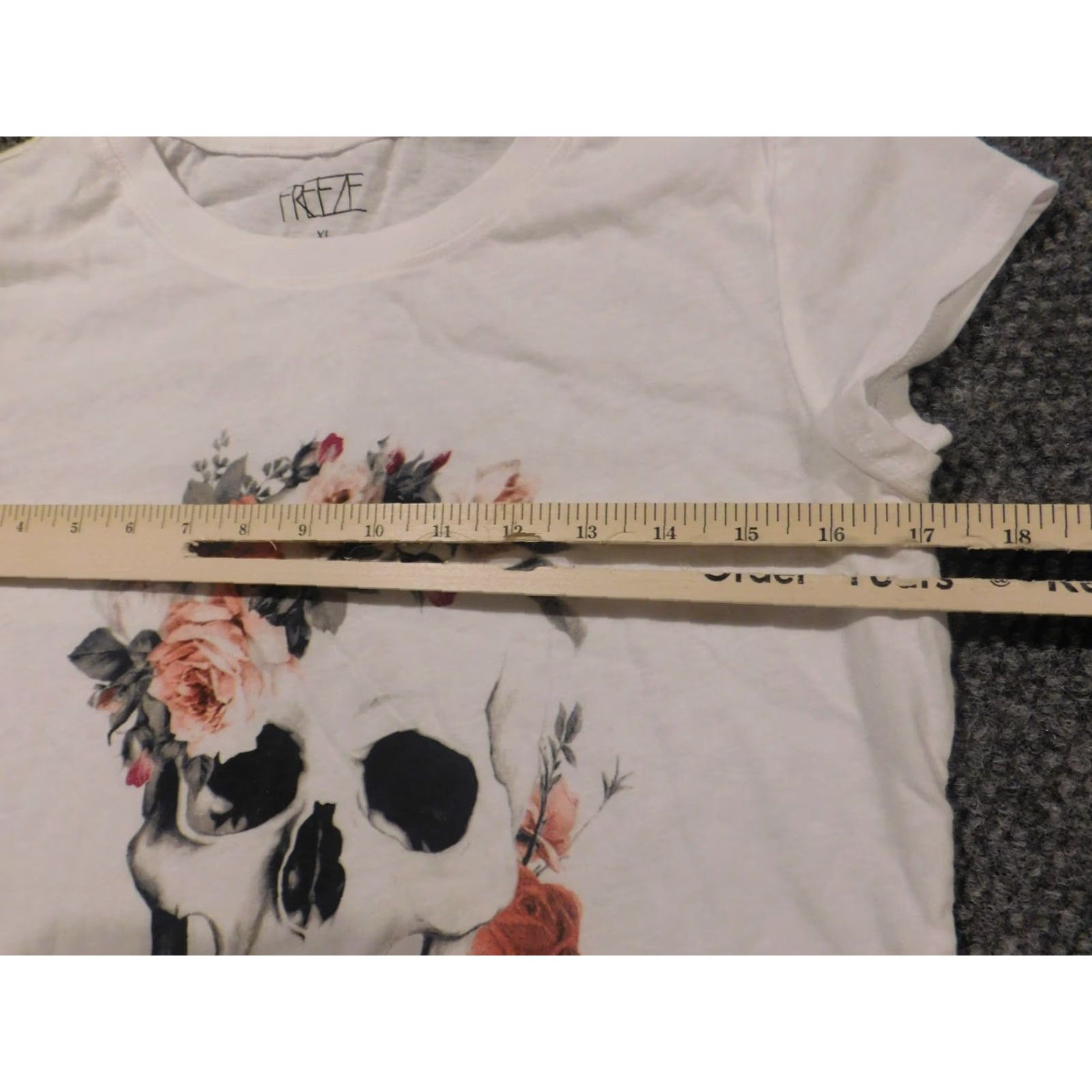 Vintage Freeze Shirt Womens XL White Skull Crew Neck Pullover Blouse Casual Short Sleeve Tencel Denim Stretch Regular Size XL / US 12-14 / IT 48-50 - 5 Thumbnail