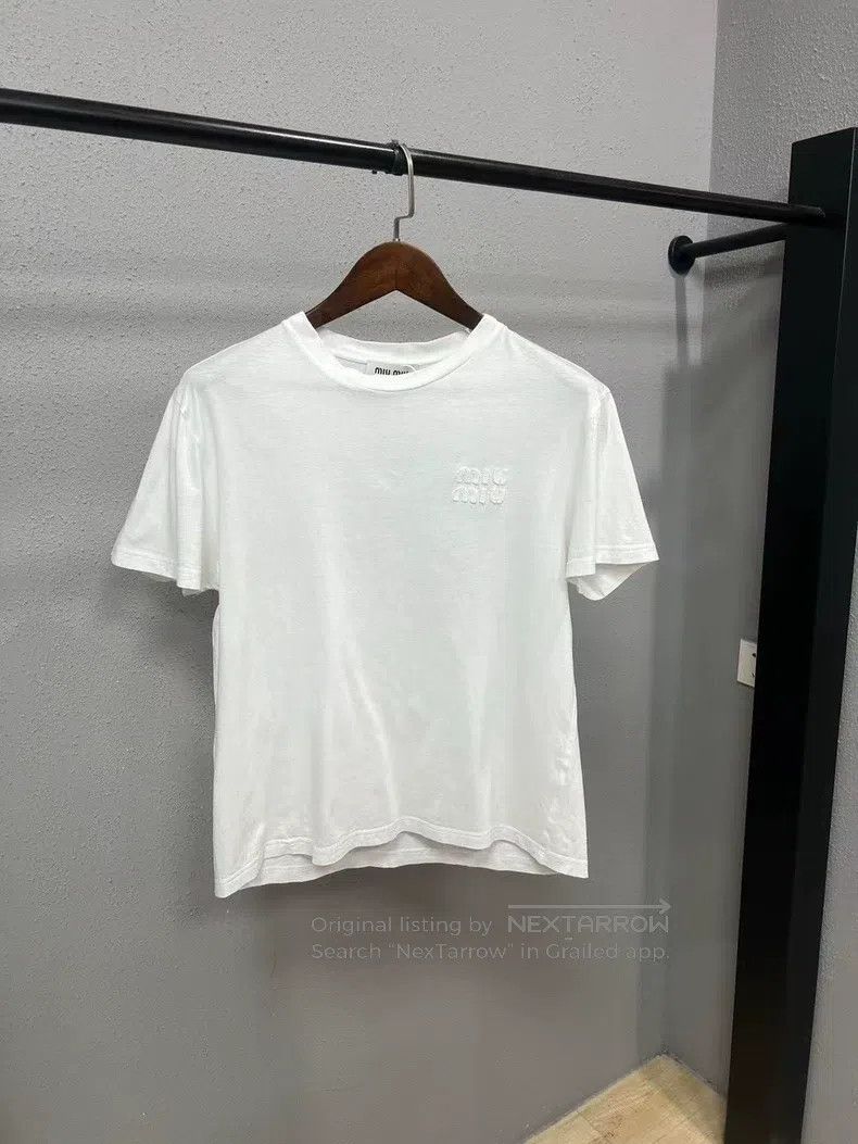 Miu Miu Miu Miu Size M Three-dimensional logo short sleeve Size M / US 6-8 / IT 42-44 - 1 Thumbnail