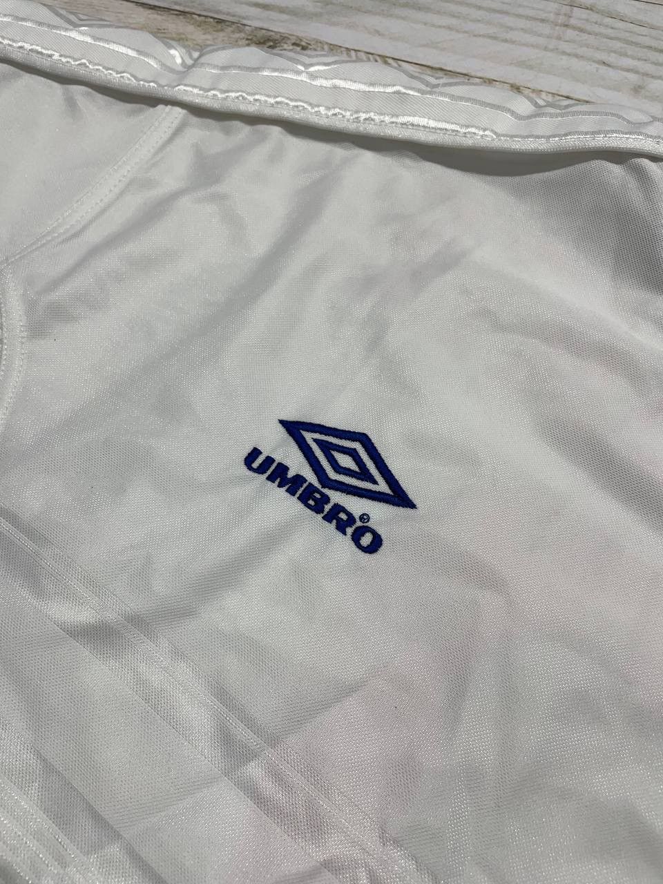 Umbro Umbro England 1999 2001 Southgate #12 Home Shirt Jersey Size US L / EU 52-54 / 3 - 11 Thumbnail