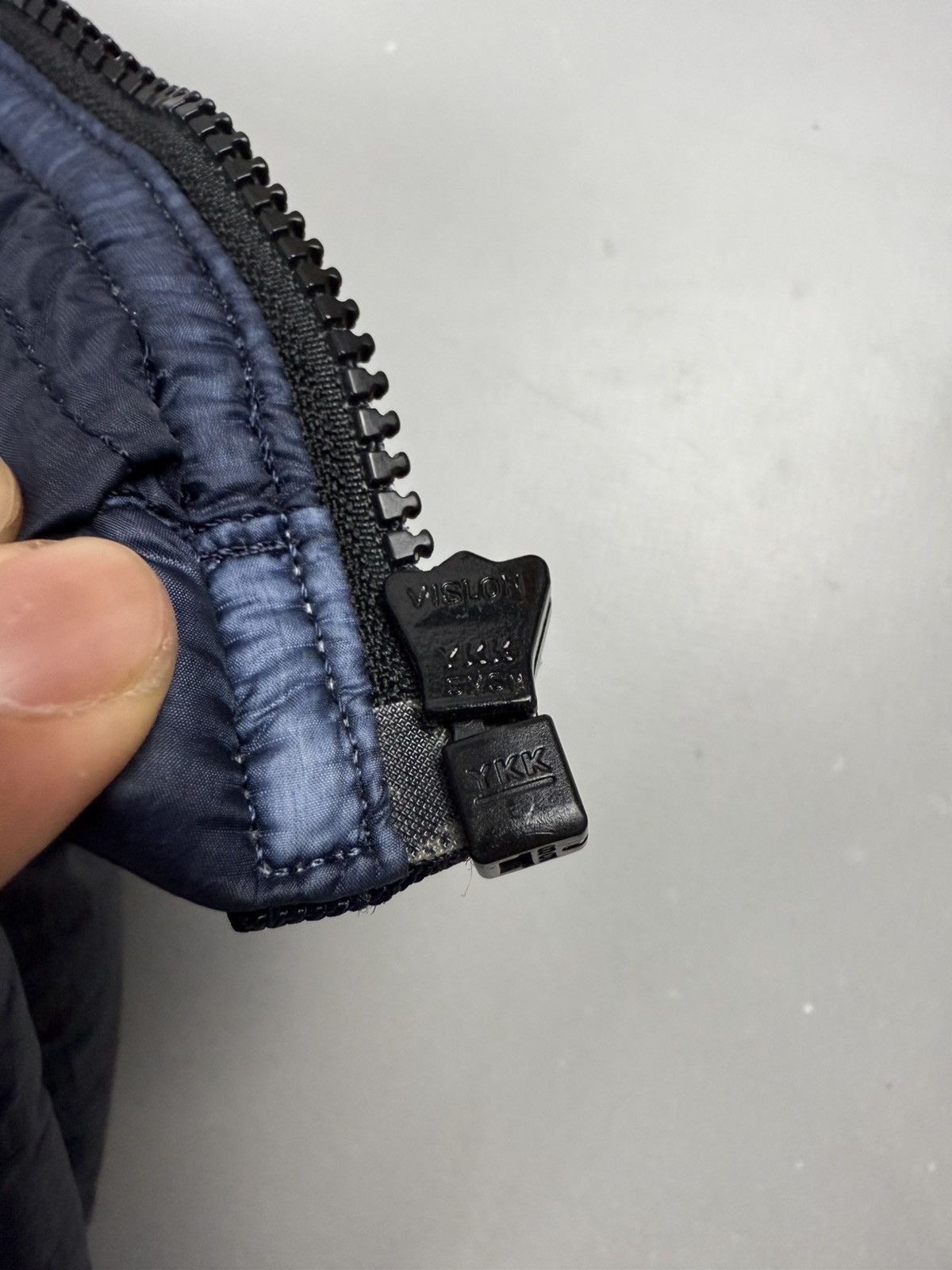 Stone Island Stone island vest navy blue puffer size M/S mens Size US M / EU 48-50 / 2 - 15 Thumbnail