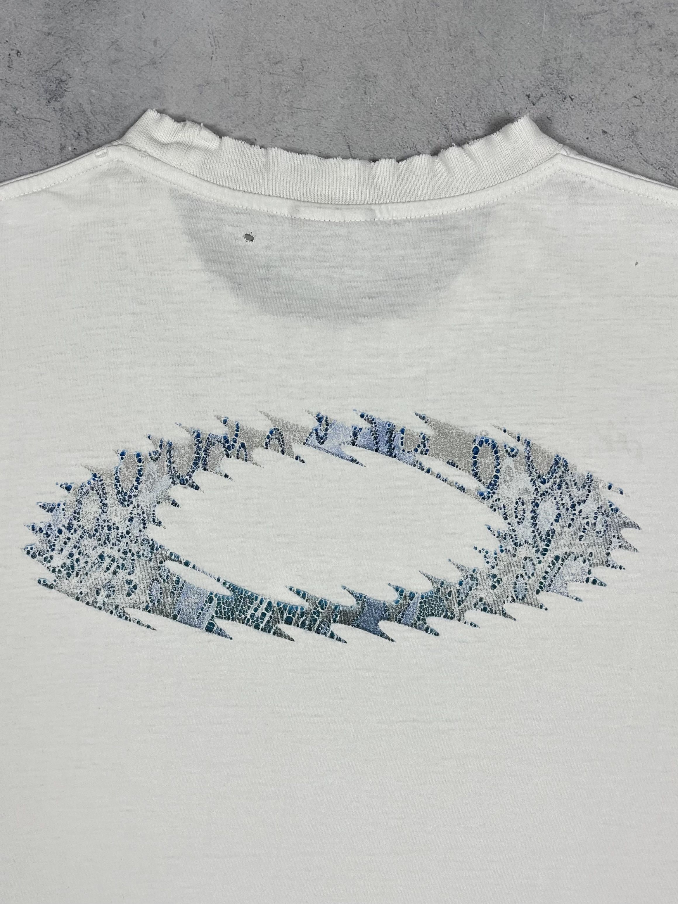 Oakley Vintage Oakley Software Blade Big Logo T Shirt 90’s Size US L / EU 52-54 / 3 - 7 Thumbnail