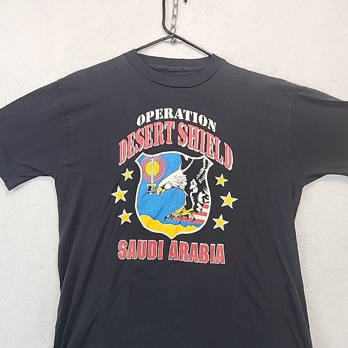 Vintage VINTAGE 90s Operation Desert Shield Saudi Arabia T Shirt Mens L Black Cotton Crew Neck Short Sleeve Regular Fit Logo Graphic Print Military Size US L / EU 52-54 / 3 - 4 Thumbnail