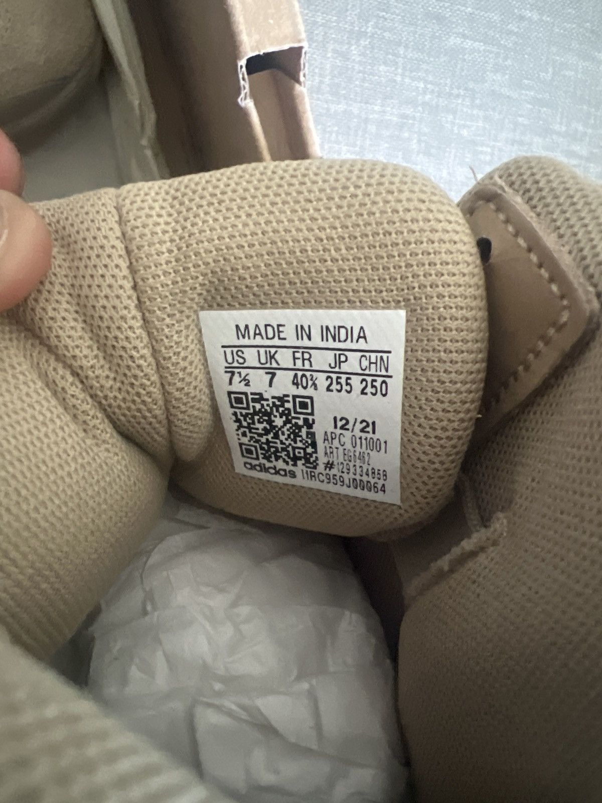 Yeezy Yeezy Boost Dsrt Rock Size US 7.5 / EU 40-41 - 8 Thumbnail