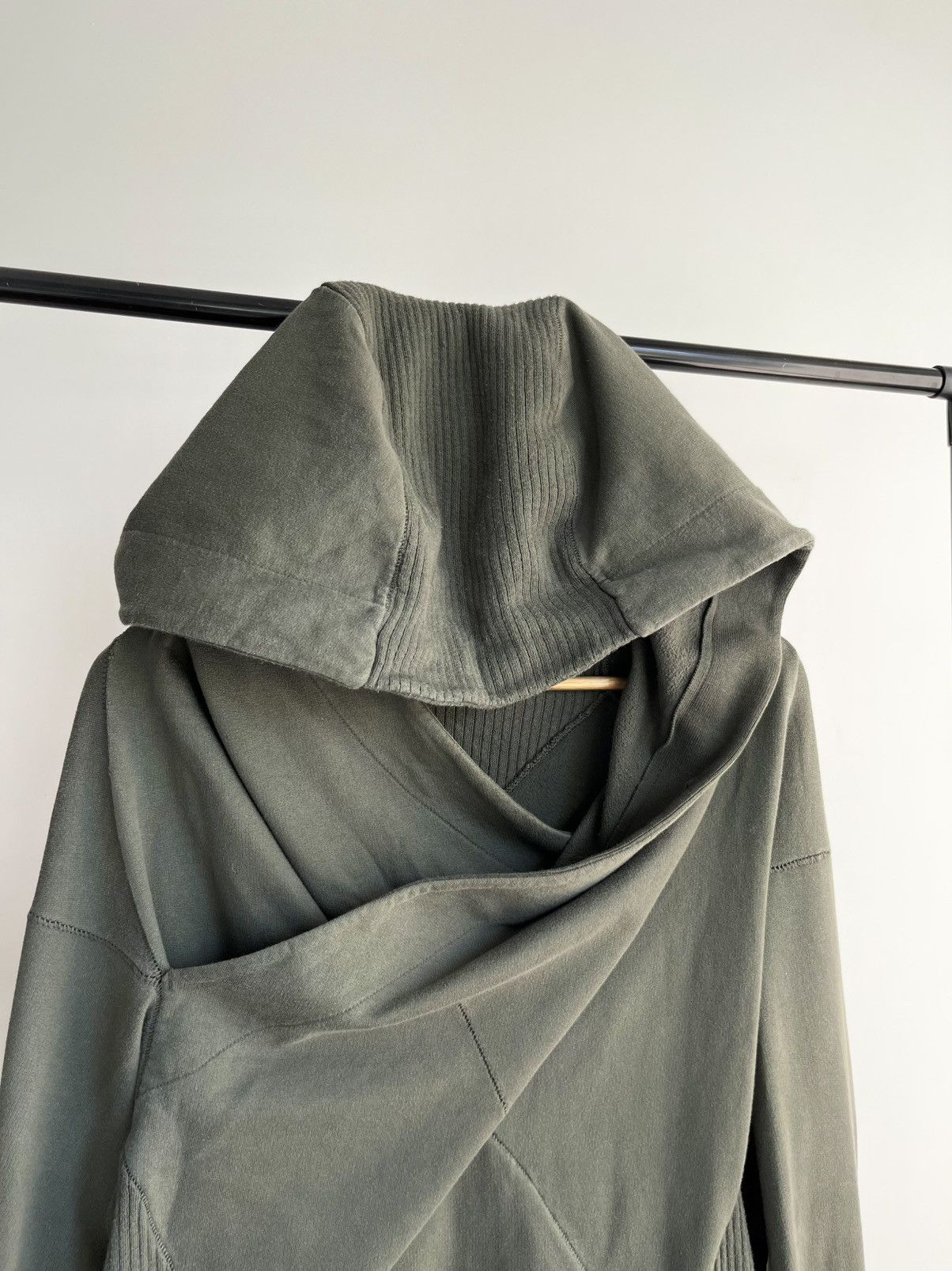 Boris Bidjan Saberi Archive Boris Bidjan Saberi AW12 scar draped cowl hoodie Size US M / EU 48-50 / 2 - 9 Thumbnail
