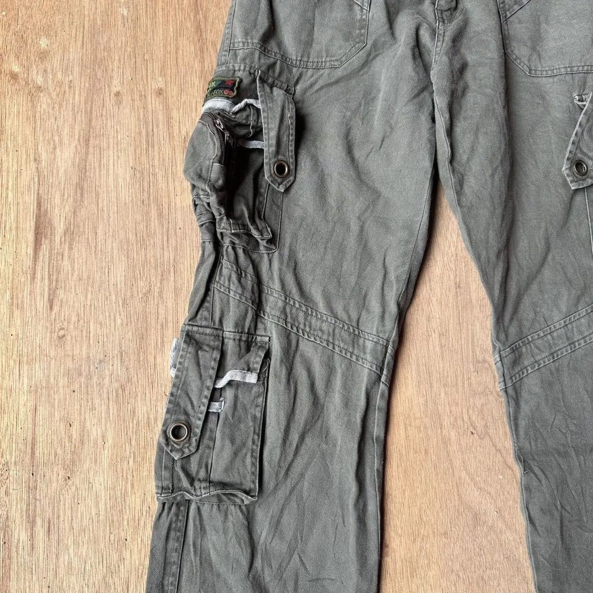 If Six Was Nine W32 L32🔥3D POCKET VTG JAPANESE BONDAGE PUNK VERY RARE PANTS Size US 32 / EU 48 - 5 Thumbnail