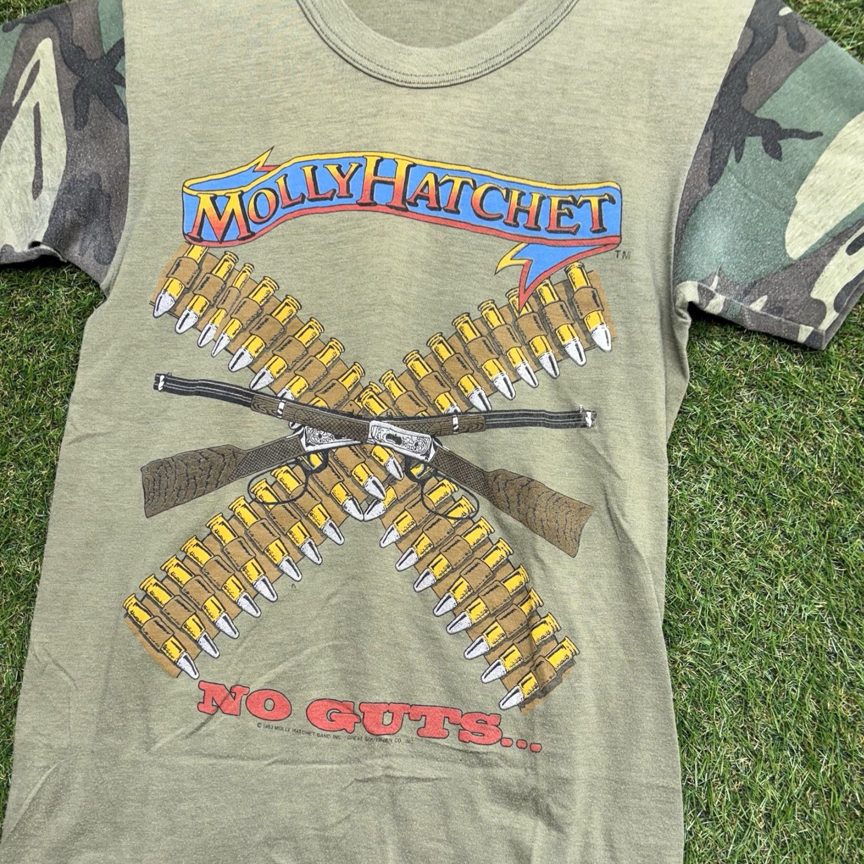 Vintage VINTAGE Molly Hatchet Shirt Mens Small 80s Southern Rock Concert Tee Green Graphic Double-Sided Size US S / EU 44-46 / 1 - 4 Thumbnail