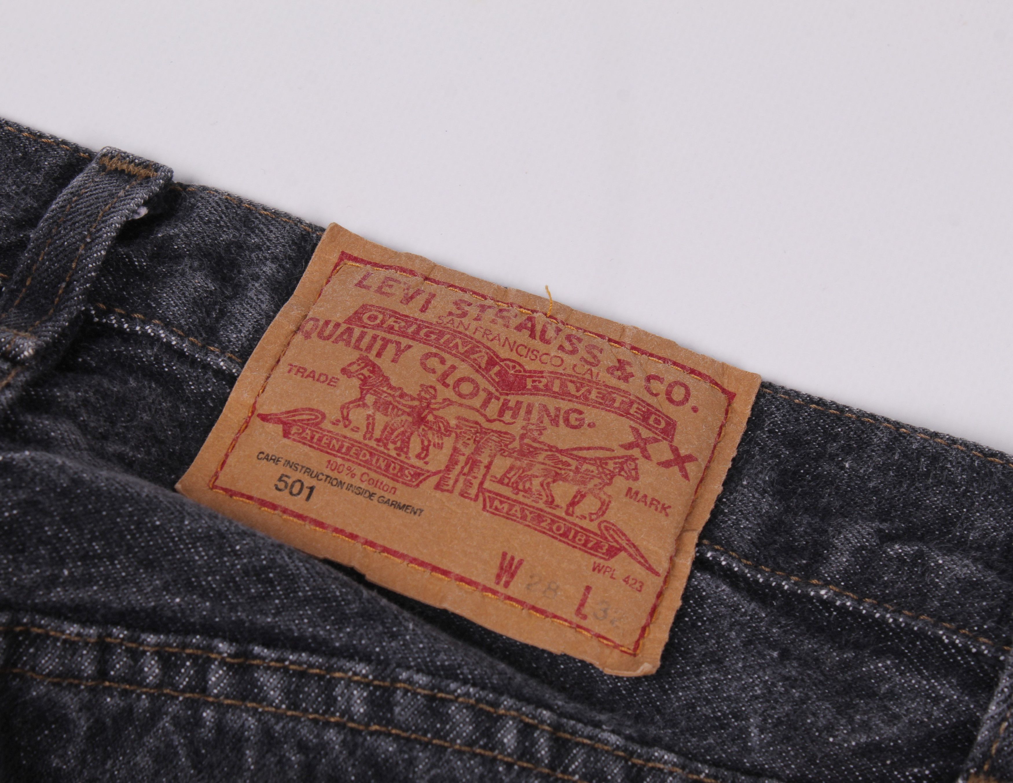 Levi's Vintage 90's LEVI'S 501 Gray Stonewashed Straight Jeans Size 27" / US 4 / IT 40 - 9 Thumbnail
