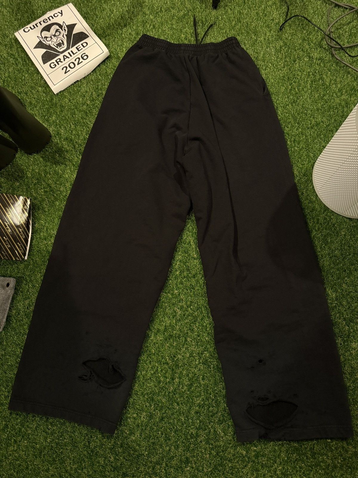 Balenciaga Balenciaga Size Sticker Sweatpants Size US 30 / EU 46 - 3 Thumbnail