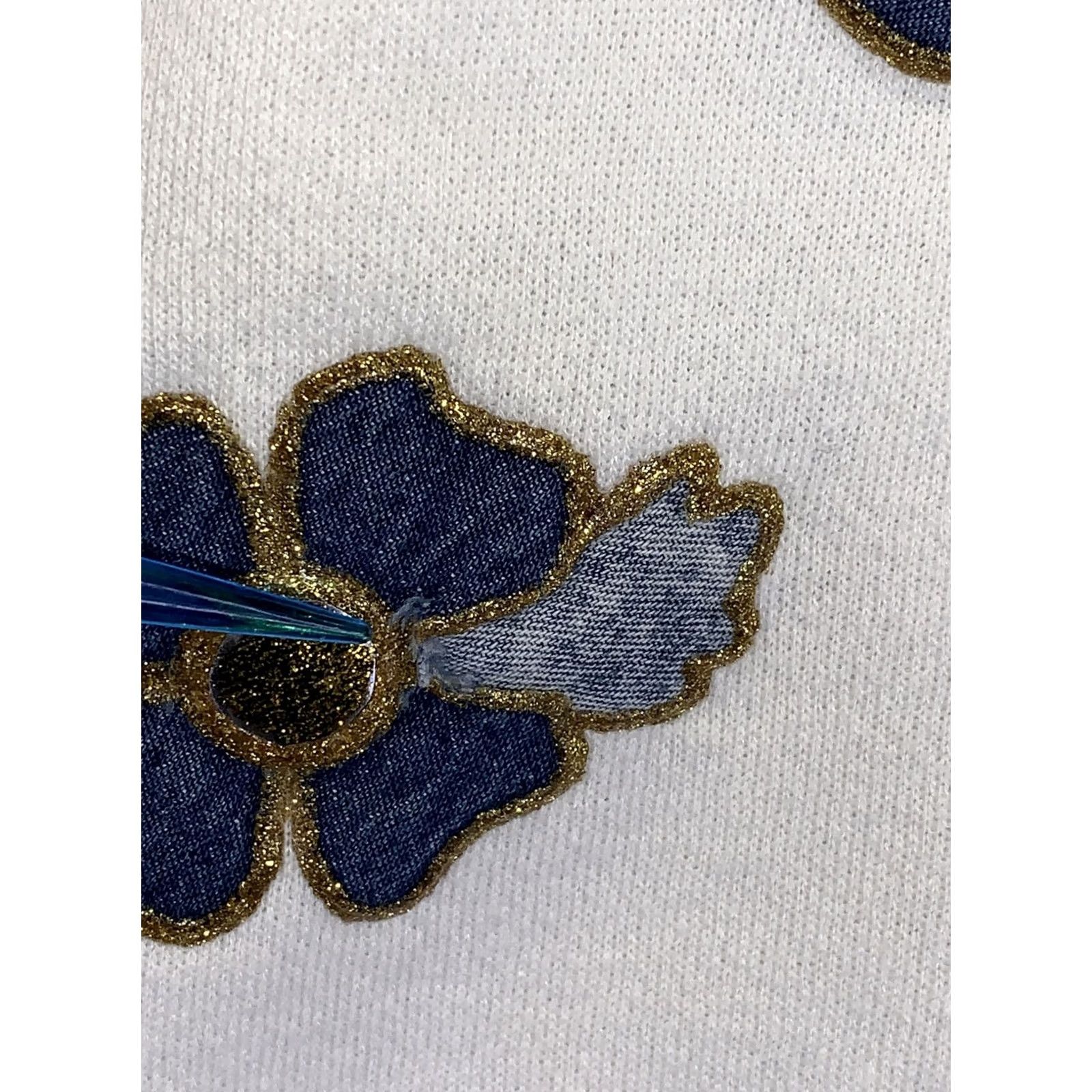 Hanes VINTAGE Hanes Sweatshirt Denim Butterflies Gel Art White Womens Large 90s Pullover Crew Neck Long Sleeve Size L / US 10 / IT 46 - 5 Thumbnail