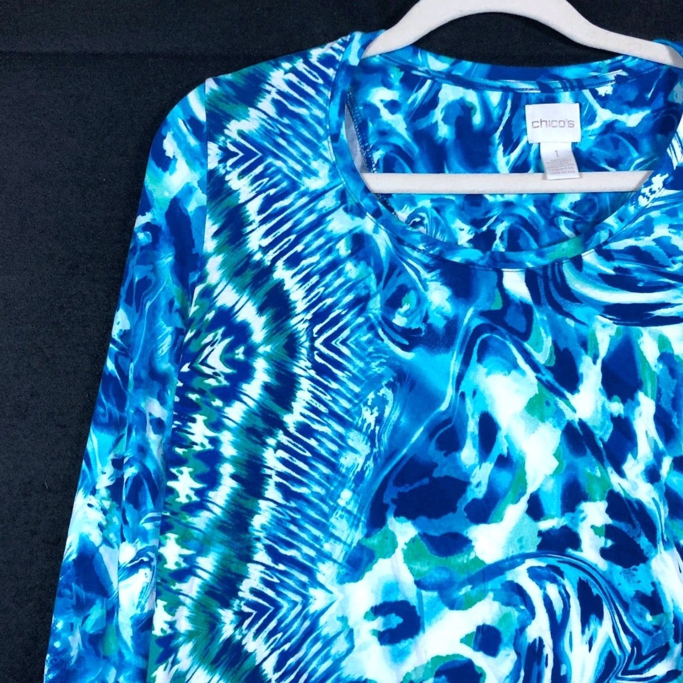 Vintage Chicos Womens Blouse Blue White Abstract 3/4 Sleeve Scoop Neck Stretch 1 (M) Size M / US 6-8 / IT 42-44 - 4 Thumbnail