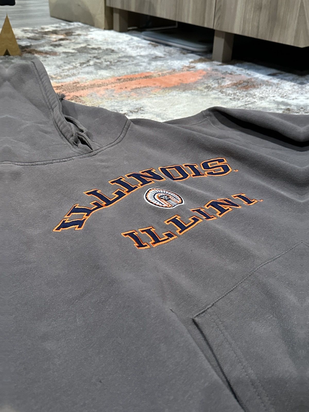 Nike × Vintage Vintage Illinois Illini Sweater Size US XL / EU 56 / 4 - 3 Thumbnail