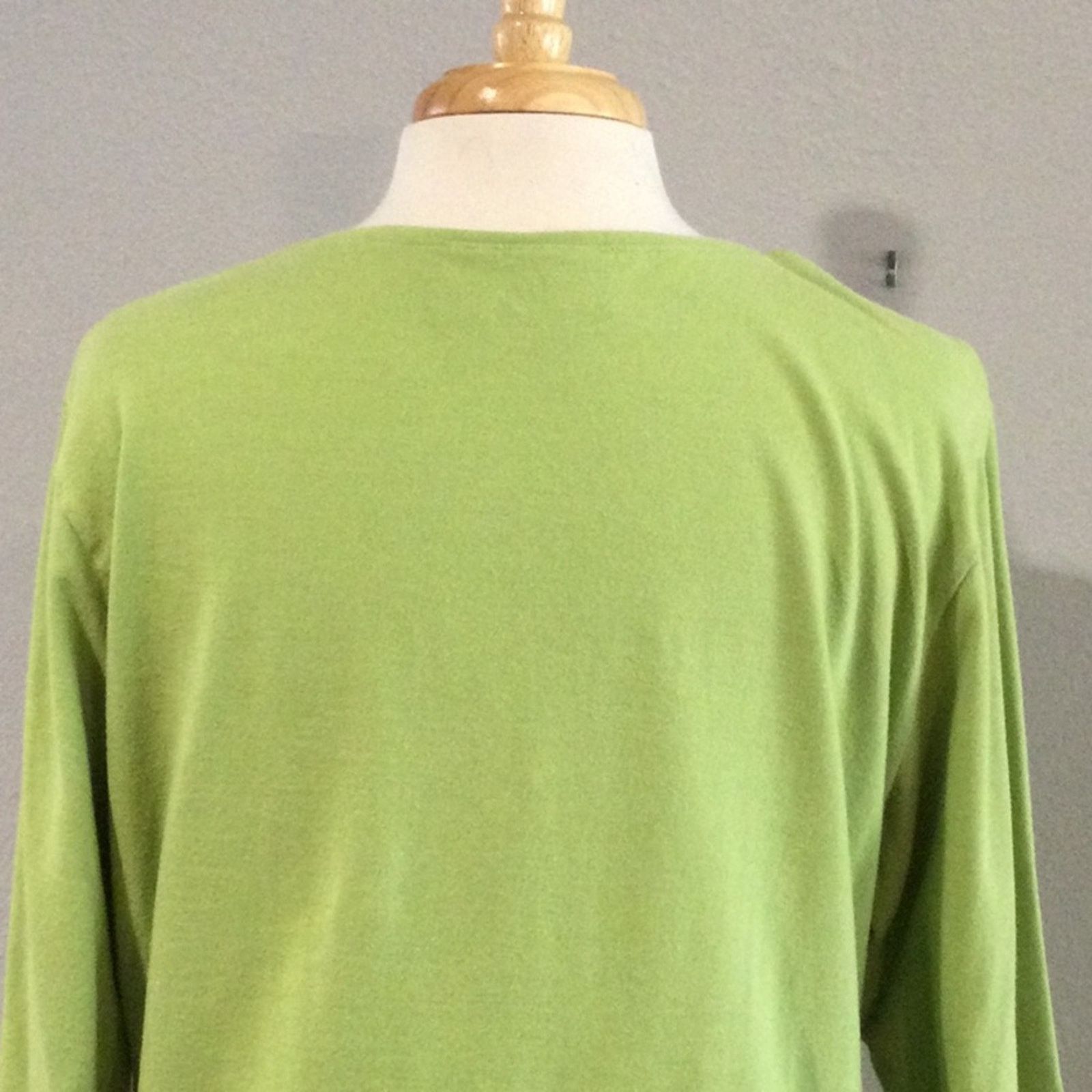 Chicos Chico's Green &White V-Neck 3/4 Sleeve Pullover Top 3/XL/16 Size XL / US 12-14 / IT 48-50 - 8 Thumbnail
