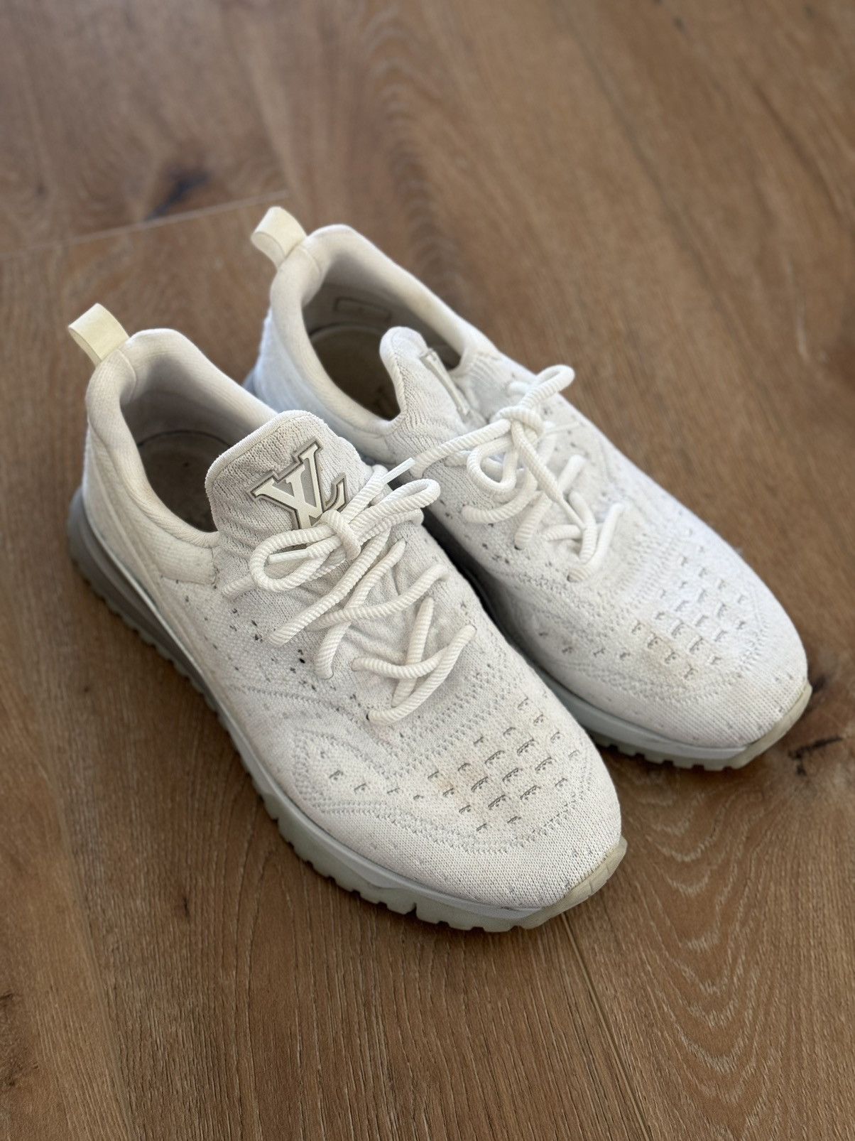 Louis Vuitton Louis Vuitton VNR Size US 8 / EU 41 - 3 Thumbnail