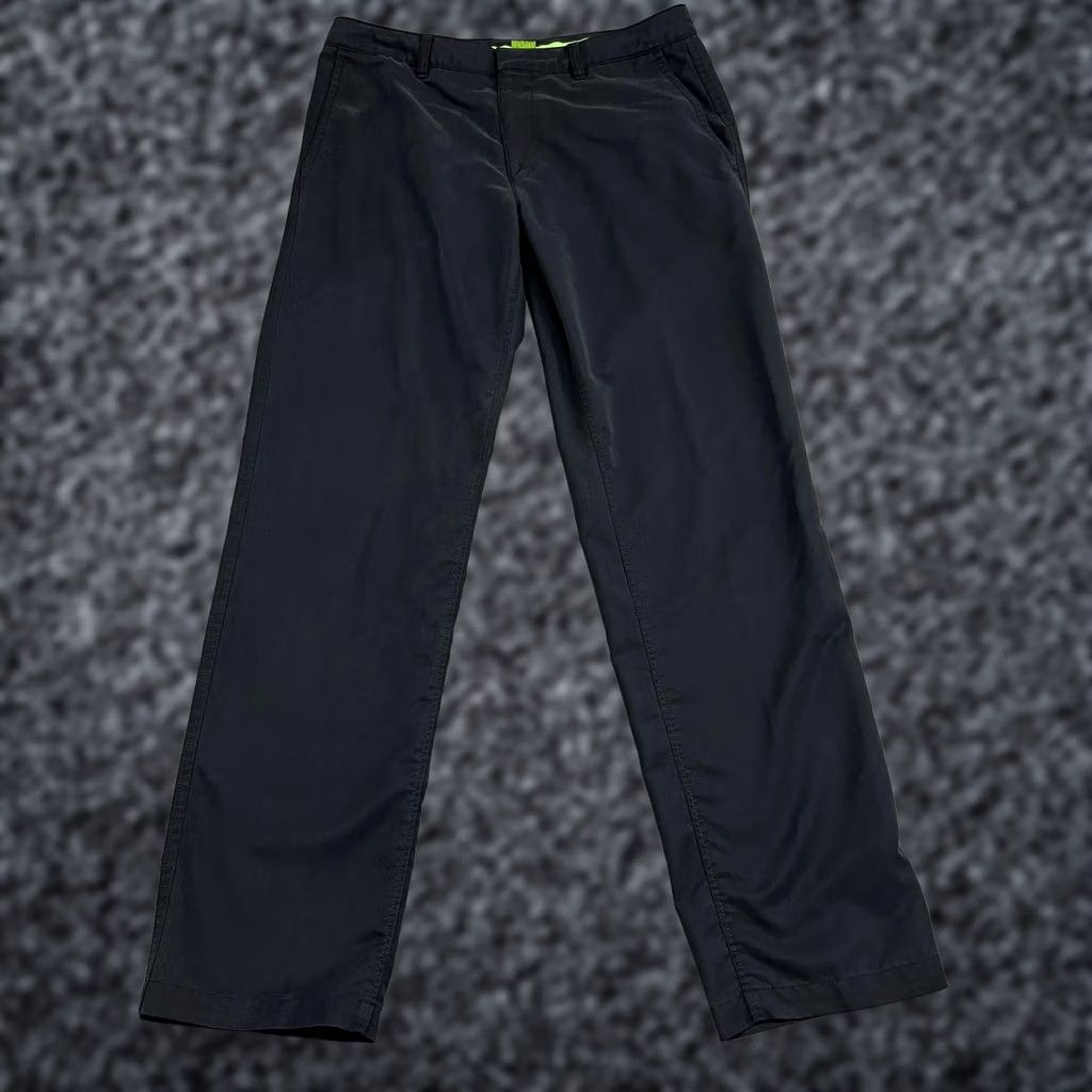 Hugo Boss Hugo Boss Mens Black Microfiber Chino Pants Regular Straight Office Fit 36 35x34 Size US 36 / EU 52 - 1 Thumbnail