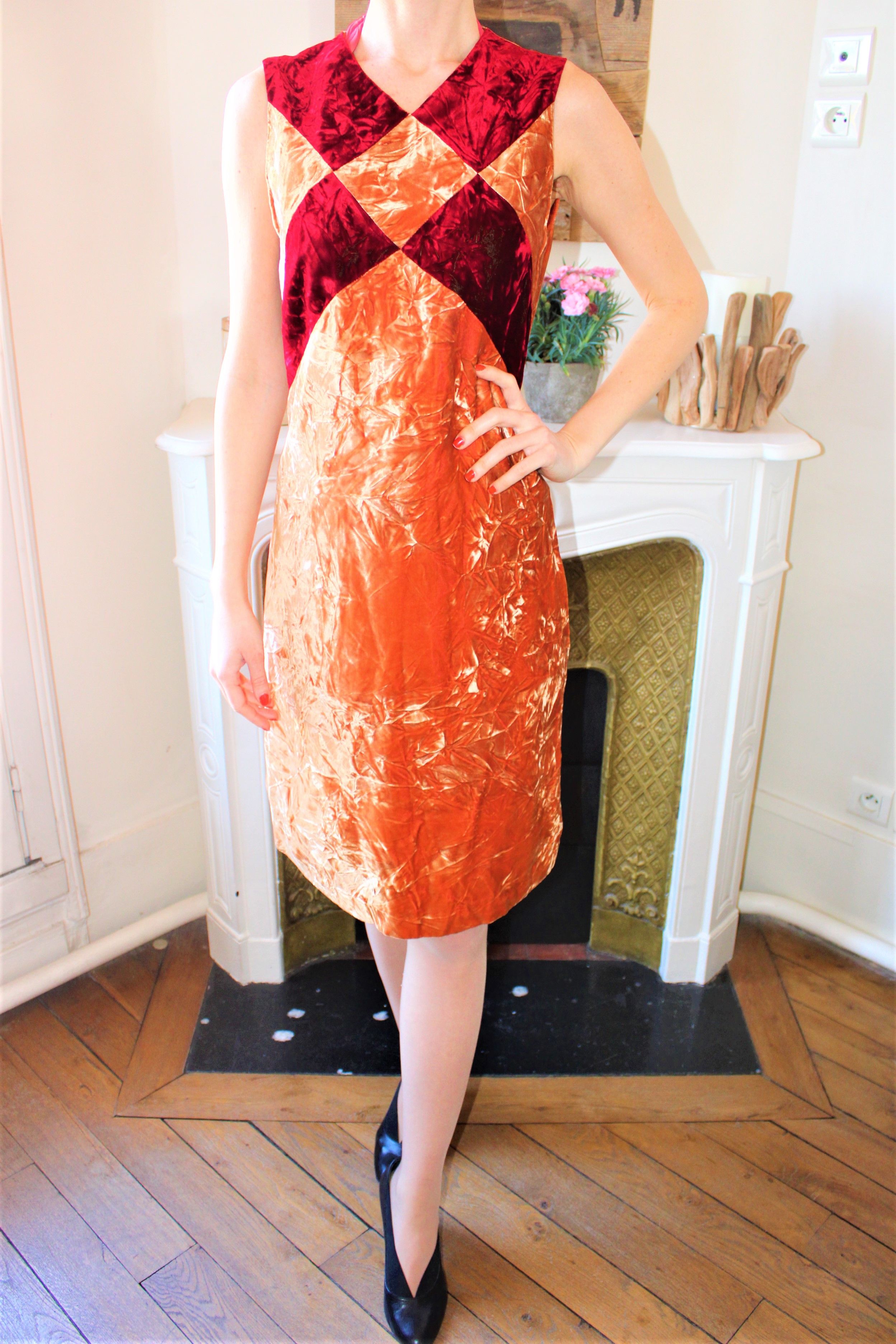 Versace Rare Versace Istante Crushed Velvet Mini Dress Size S / US 4 / IT 40 - 14 Thumbnail