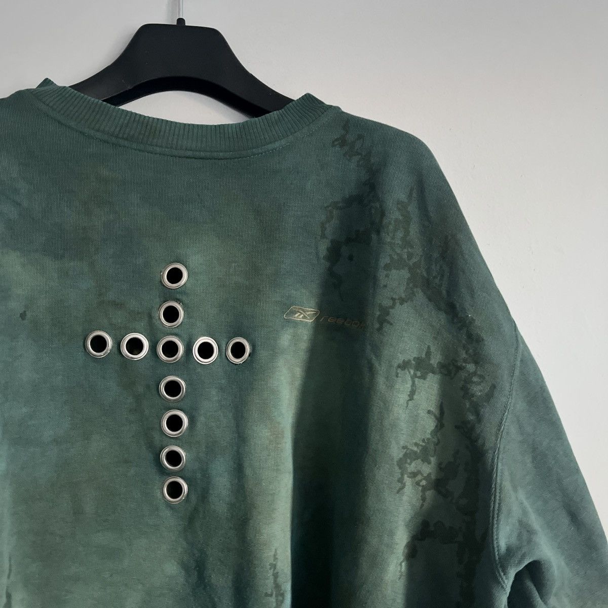 Reebok destroyed vintage cross reebok sweatshirt Size US L / EU 52-54 / 3 - 2 Thumbnail