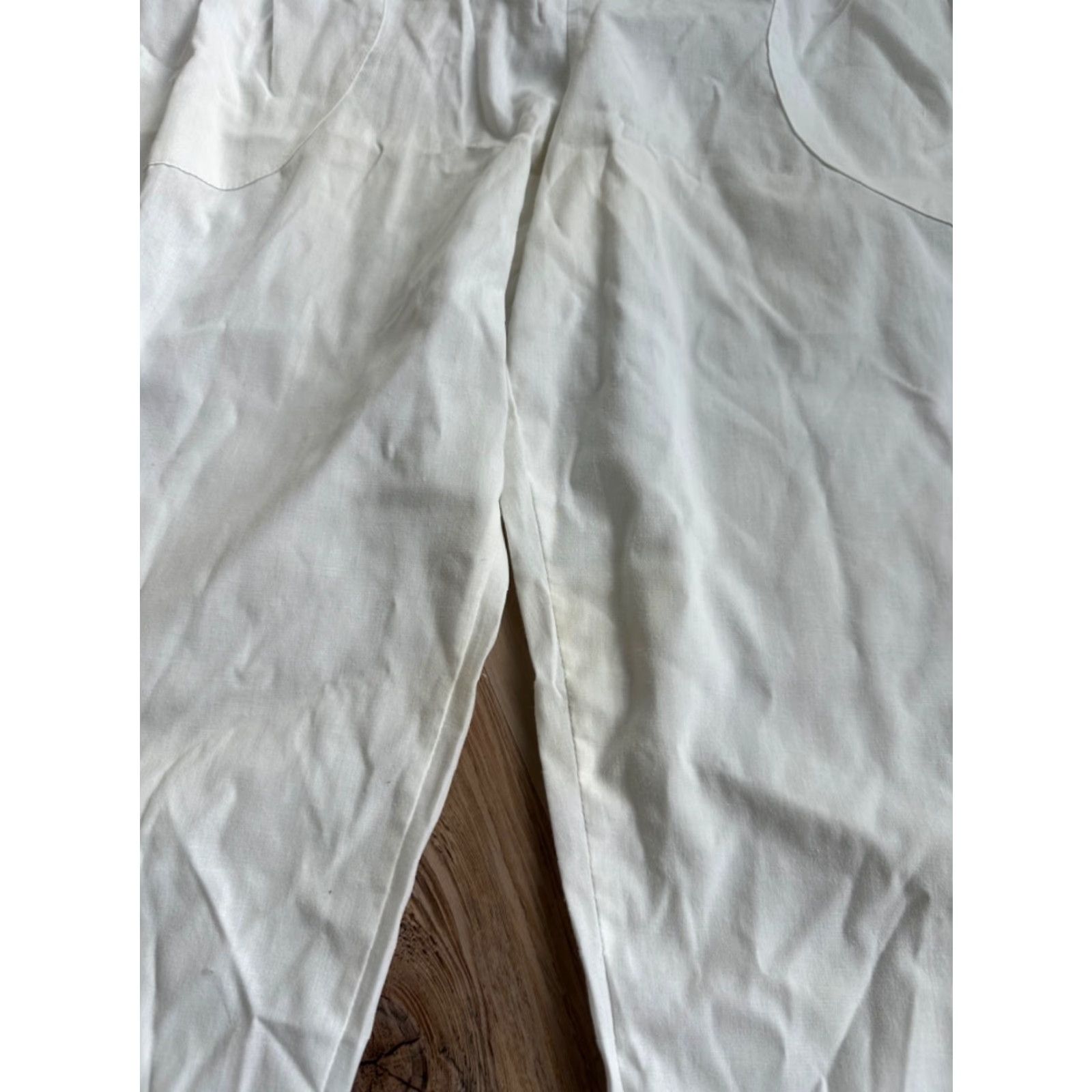 Vintage VINTAGE Avon Women's One-Piece Jumpsuit Size Medium Sleeveless Cotton White 70s Casual Size 32" / US 10 / IT 46 - 3 Thumbnail
