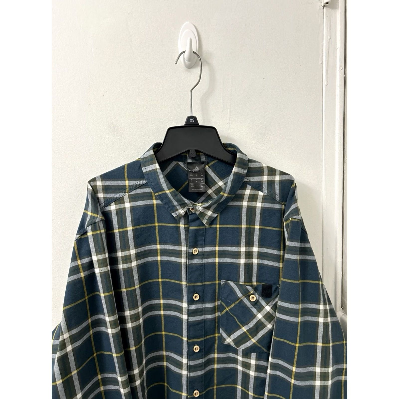Adidas Adidas Shirt Mens XL Green Plaid Oxford Button Down Pocket Long Sleeve Logo Size US XL / EU 56 / 4 - 2 Thumbnail