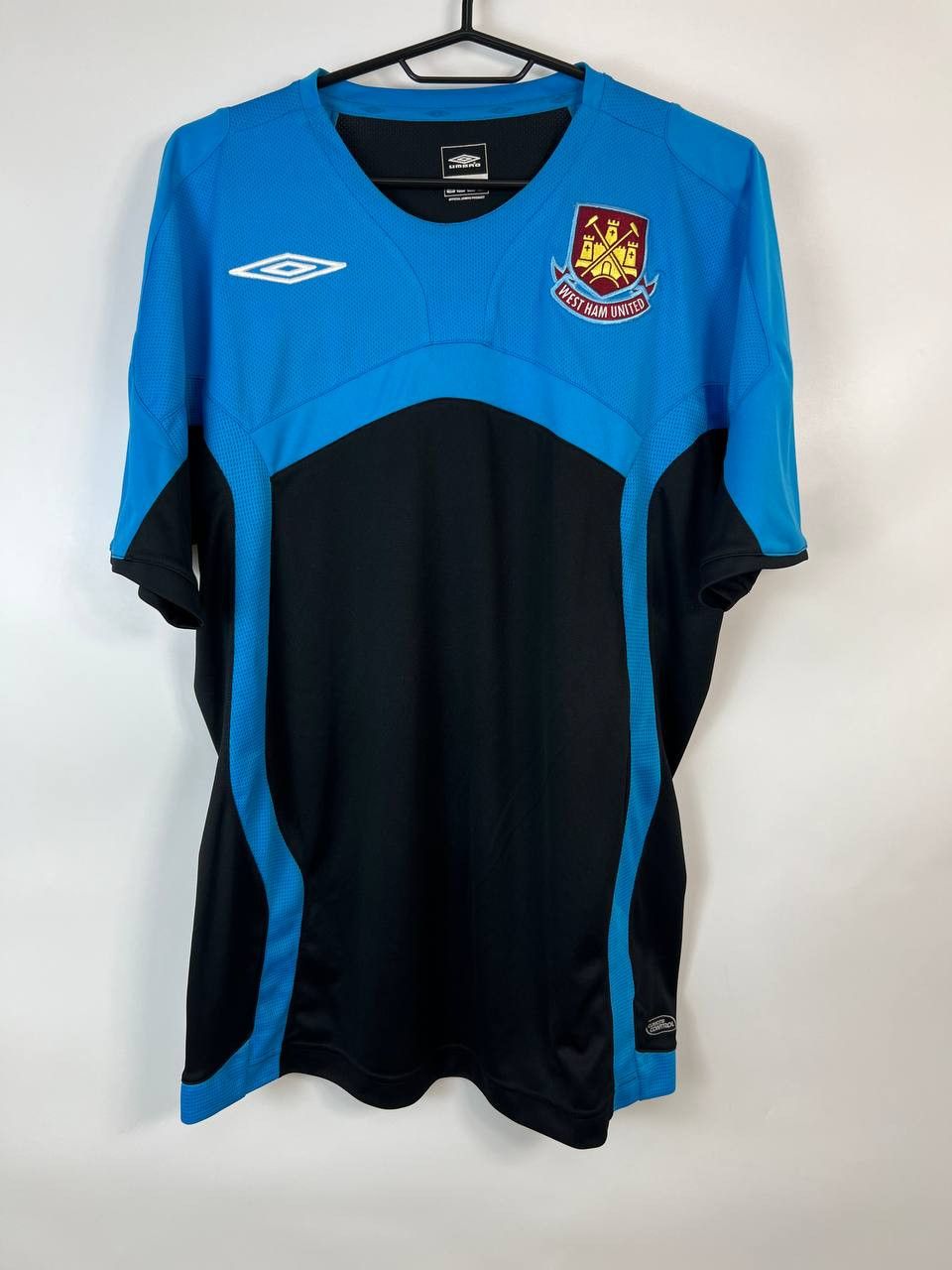 Umbro × Vintage WEST HAM UTD 2009 2010 TRAINING SHIRT UMBRO SOCCER JERSEY Size US M / EU 48-50 / 2 - 1 Thumbnail