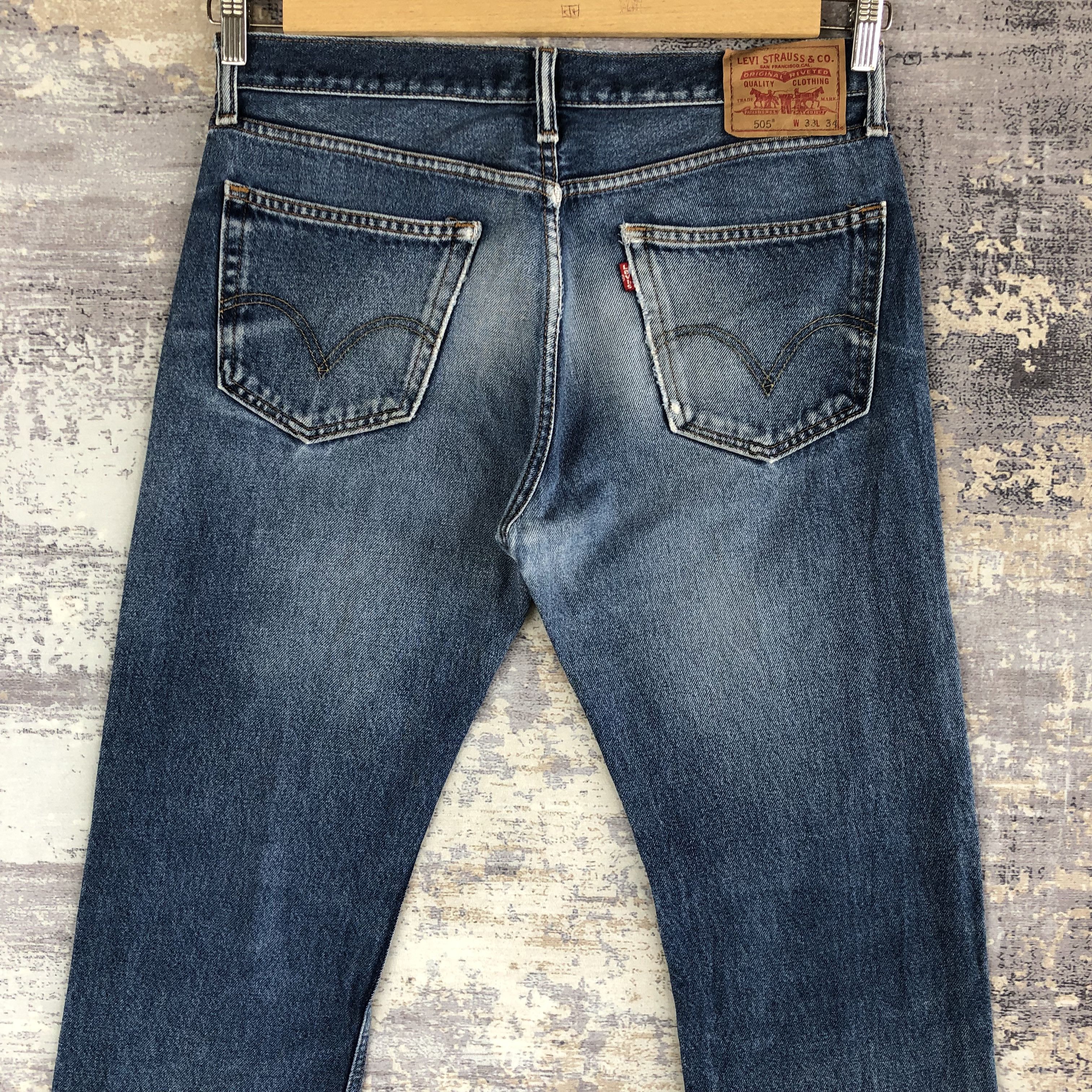 Levi's Vintage Y2K Levis Distressed Jeans Levis 505 Stonewash Denim Size US 34 / EU 50 - 4 Thumbnail