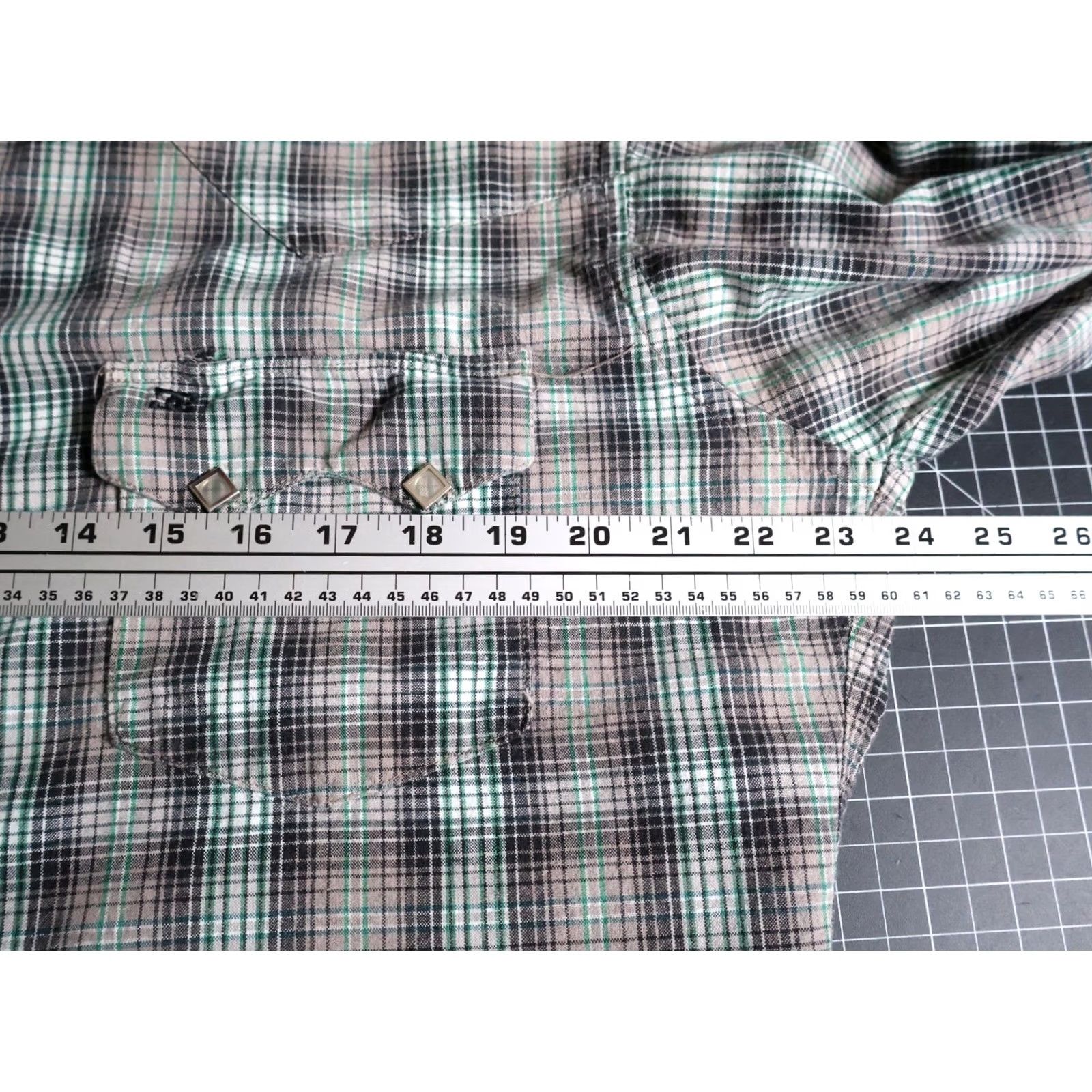 Vintage VINTAGE Cowboy Equipment Gray Green Plaid Diamond Pearl Snap Western Shirt Mens L Size US L / EU 52-54 / 3 - 6 Thumbnail