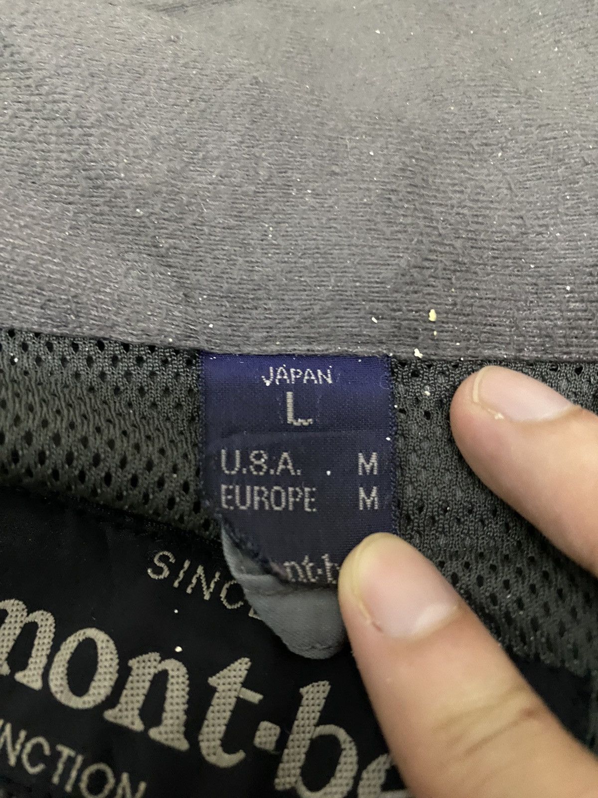 Montbell Montbell light jacket Size US L / EU 52-54 / 3 - 7 Thumbnail