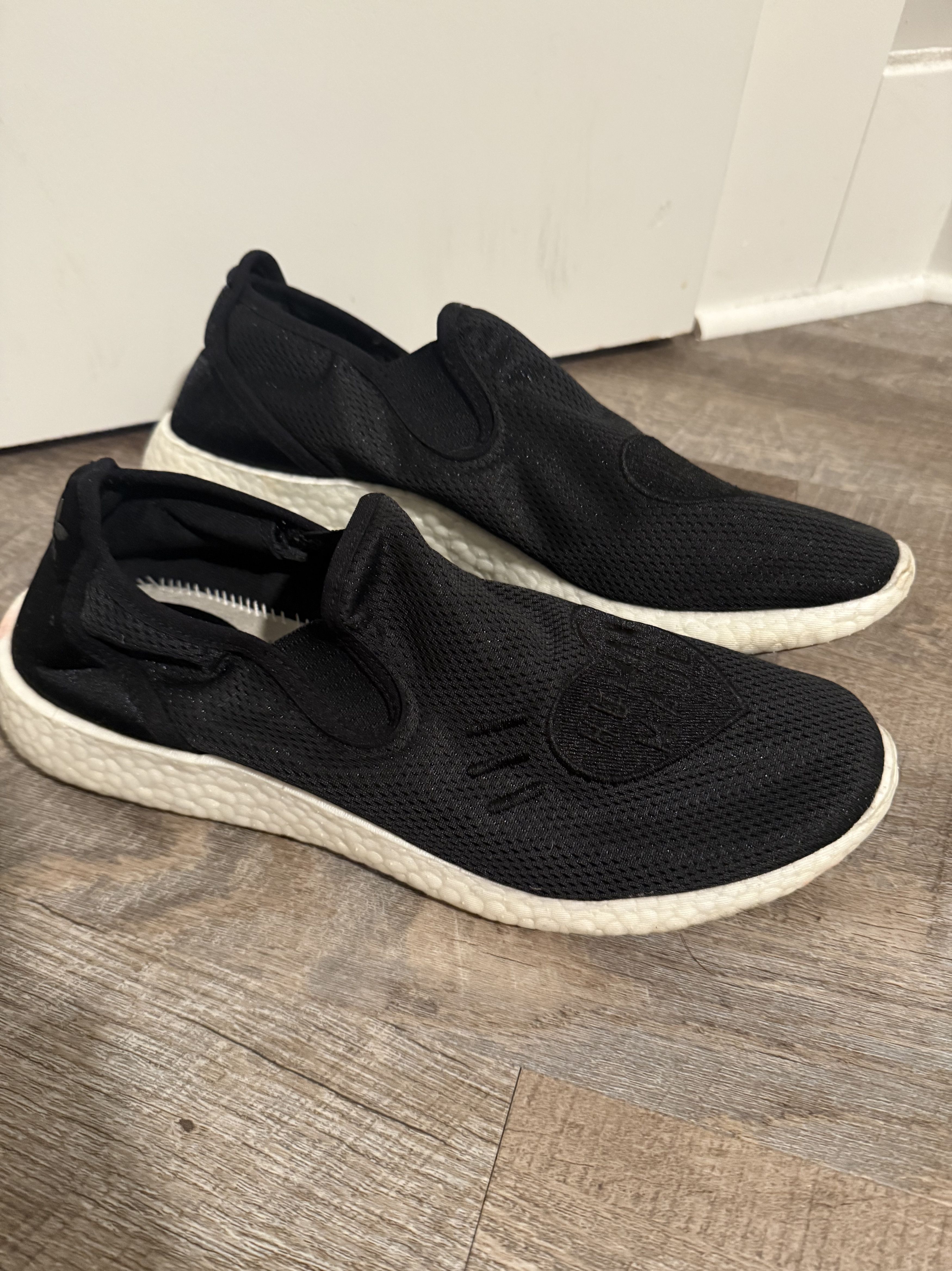 Adidas Adidas x Human Made Slip-On Size US 9.5 / EU 42-43 - 1 Thumbnail