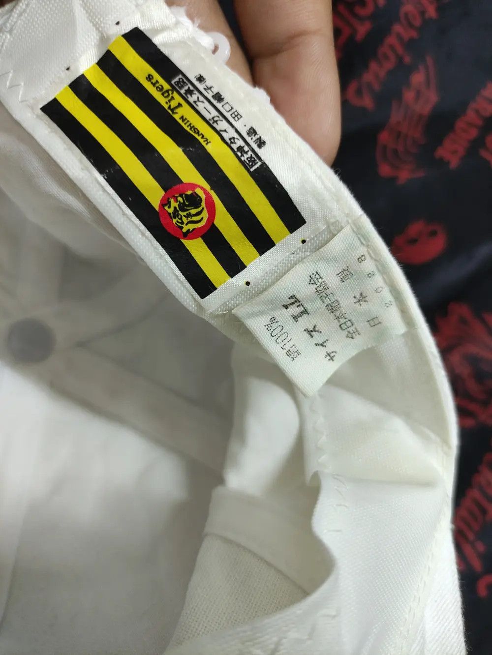 Japanese Brand RARE🔥HANSHIN TIGERS BASEBALL VINTAGE CAP Size ONE SIZE - 11 Thumbnail