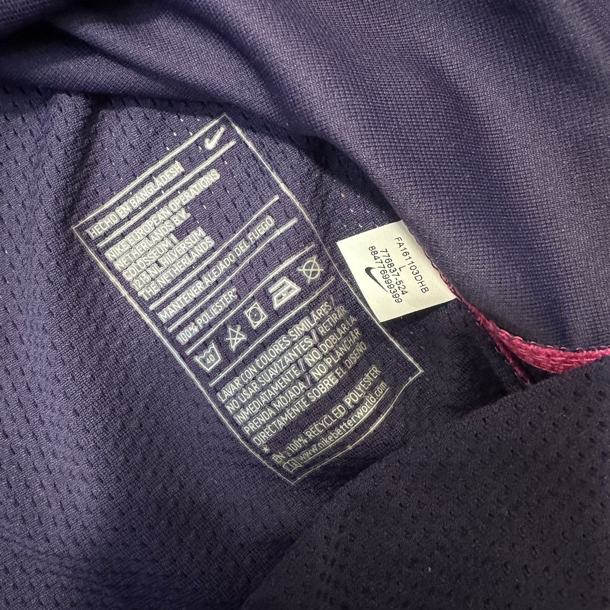 Nike Barcelona 16/17 player issue L/S away shirt #3 Pique Size US L / EU 52-54 / 3 - 8 Thumbnail