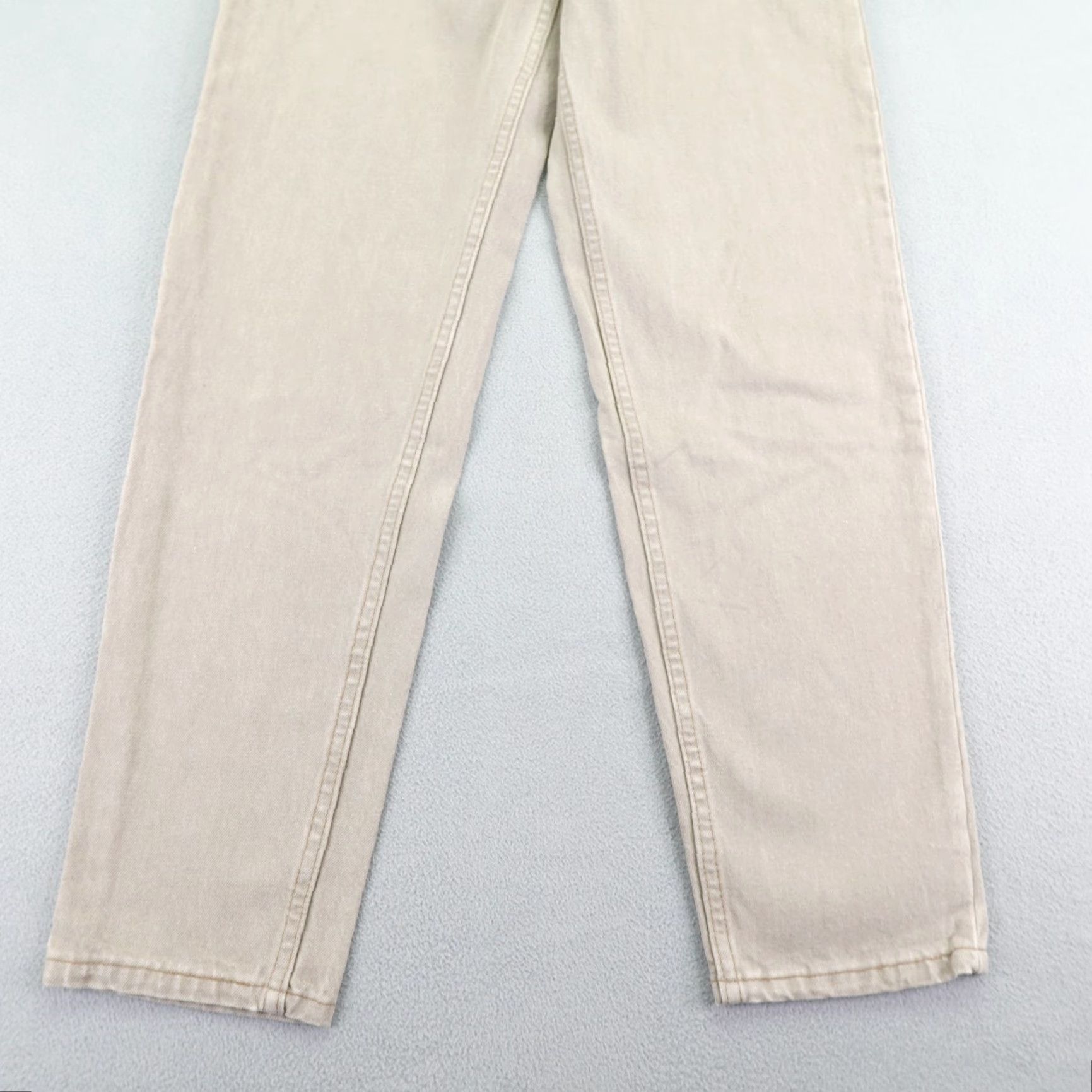 Levi's VINTAGE Levi's Jeans Mens 30x32 Relaxed Tapered Denim 90s Cotton Beige Deadstock Men's Size US 28 / EU 44 - 7 Thumbnail