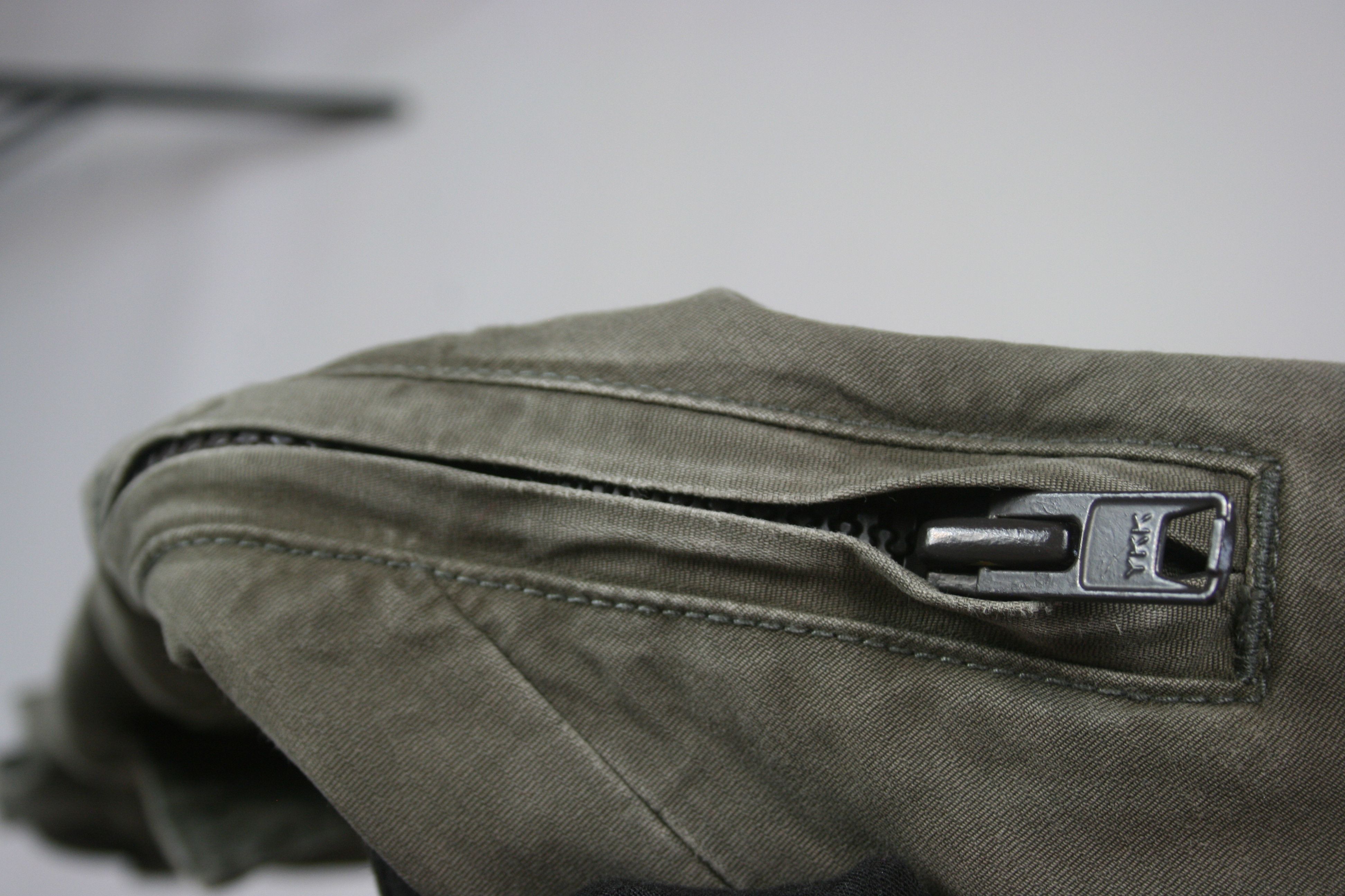 G-Star 00S Y2K Cargo Zip Pockets Pants Vintage Size US 29 - 11 Thumbnail