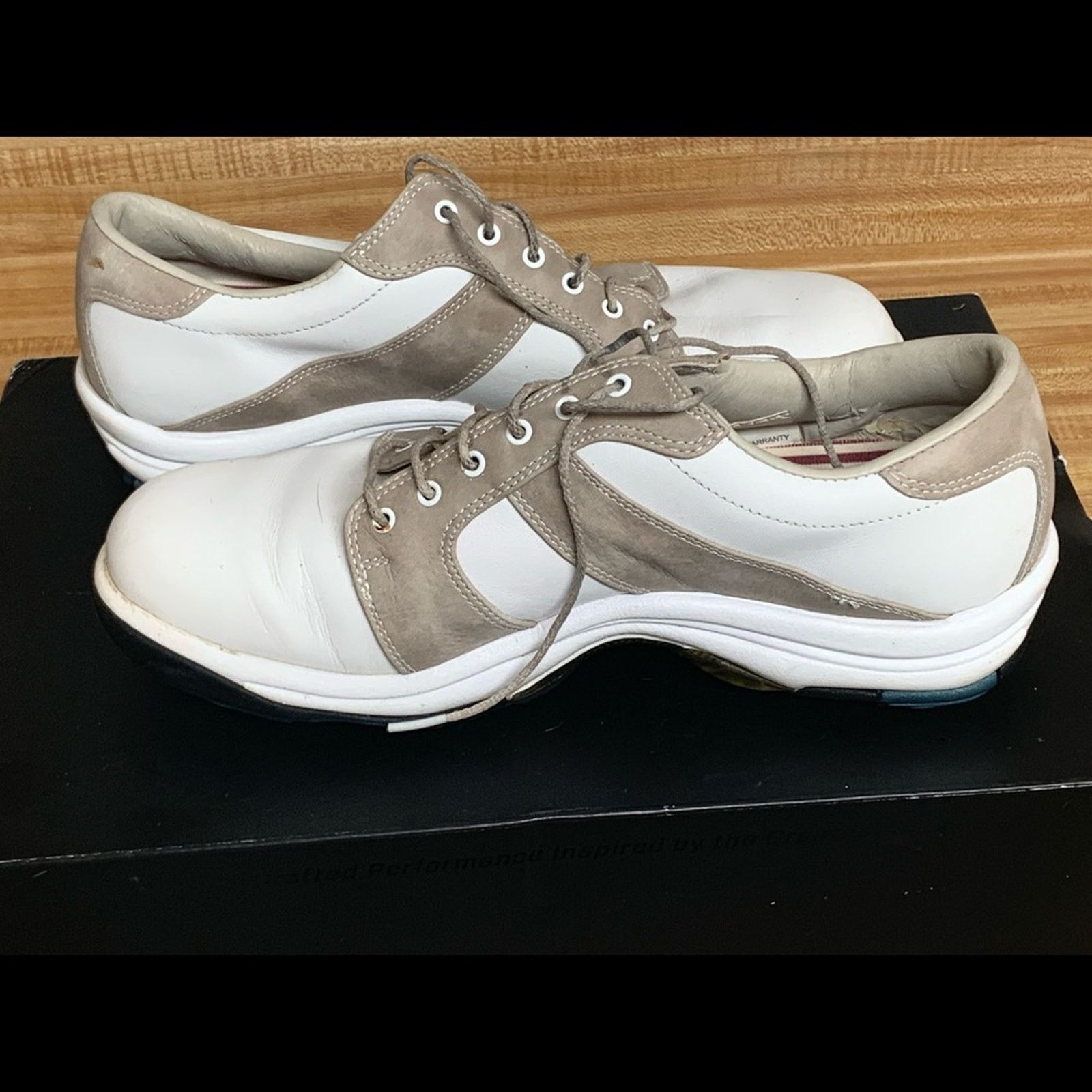 Footjoy FOOTJOY FJ CONTOUR SERIES GOLF SHOES MENS SIZE 8 NICE Size US 8 / EU 41 - 4 Thumbnail