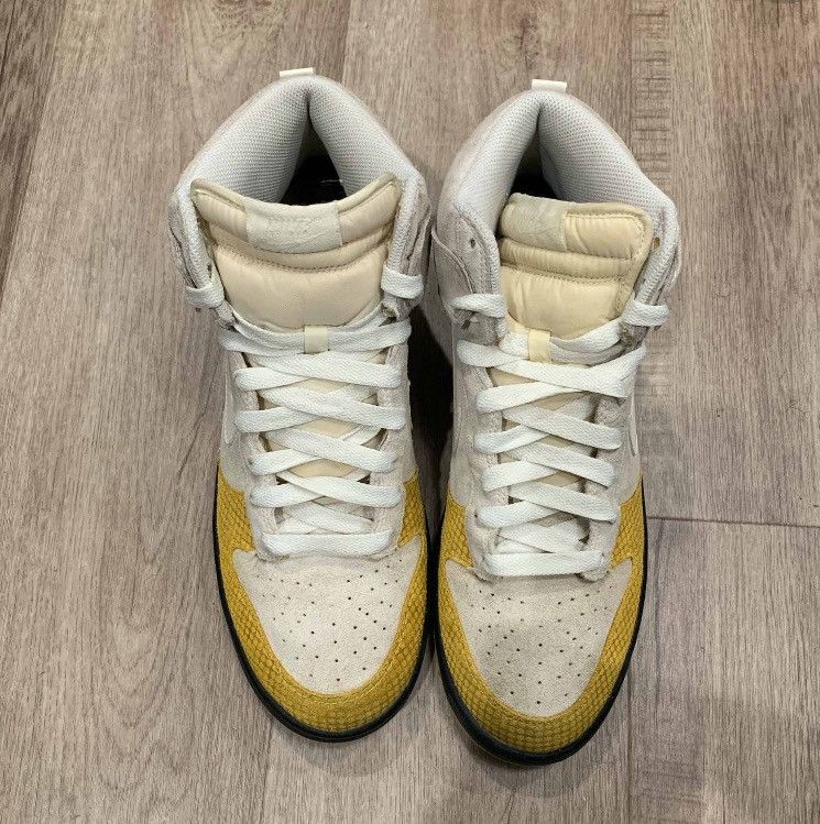 Nike 2009 Nike Dunk High ‘Sail Varsity Maize’ Size US 11 / EU 44 - 3 Thumbnail