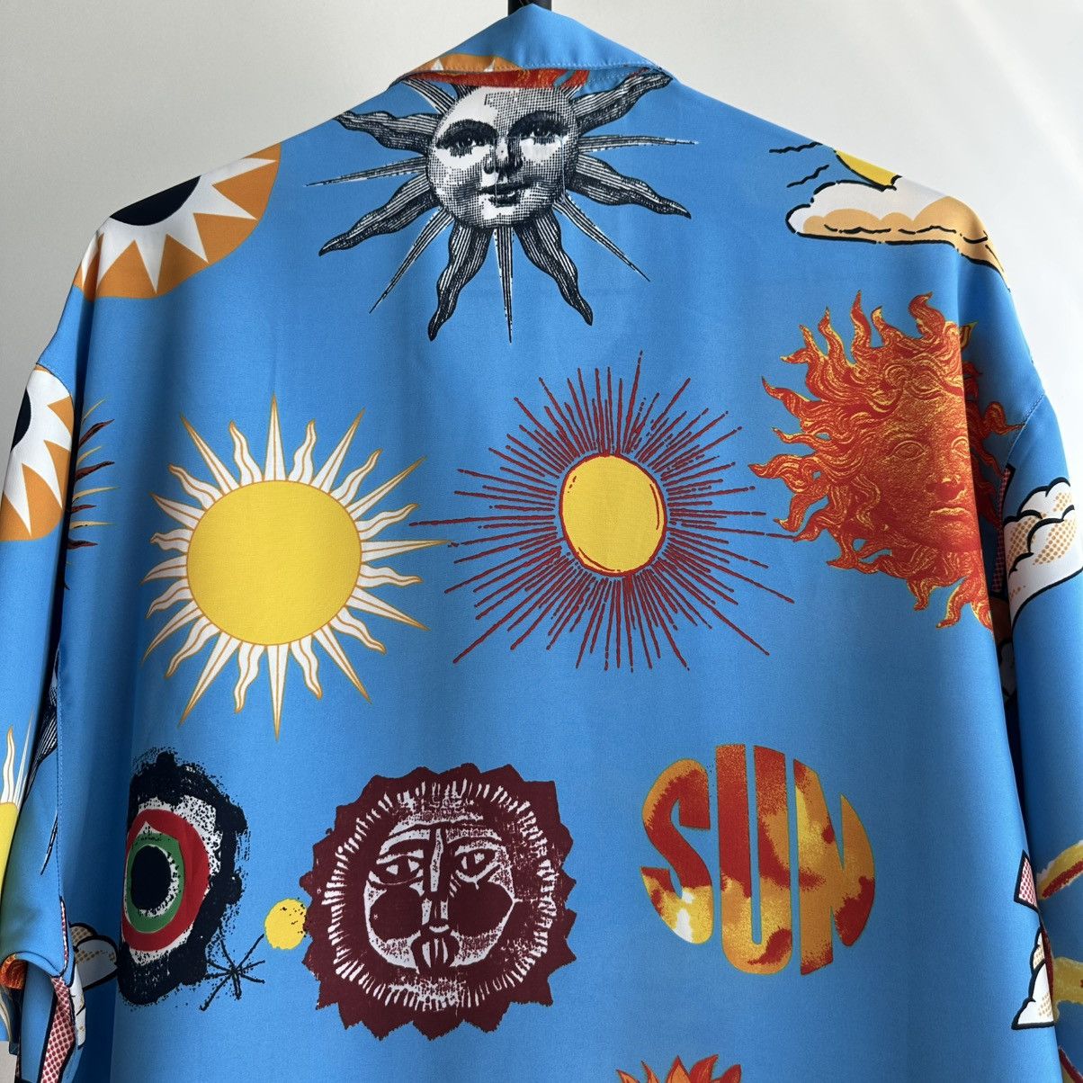 Moschino Rare Vintage 90s Moschino Jeans Sun Print Short Sleeve Shirt Size US M / EU 48-50 / 2 - 4 Thumbnail