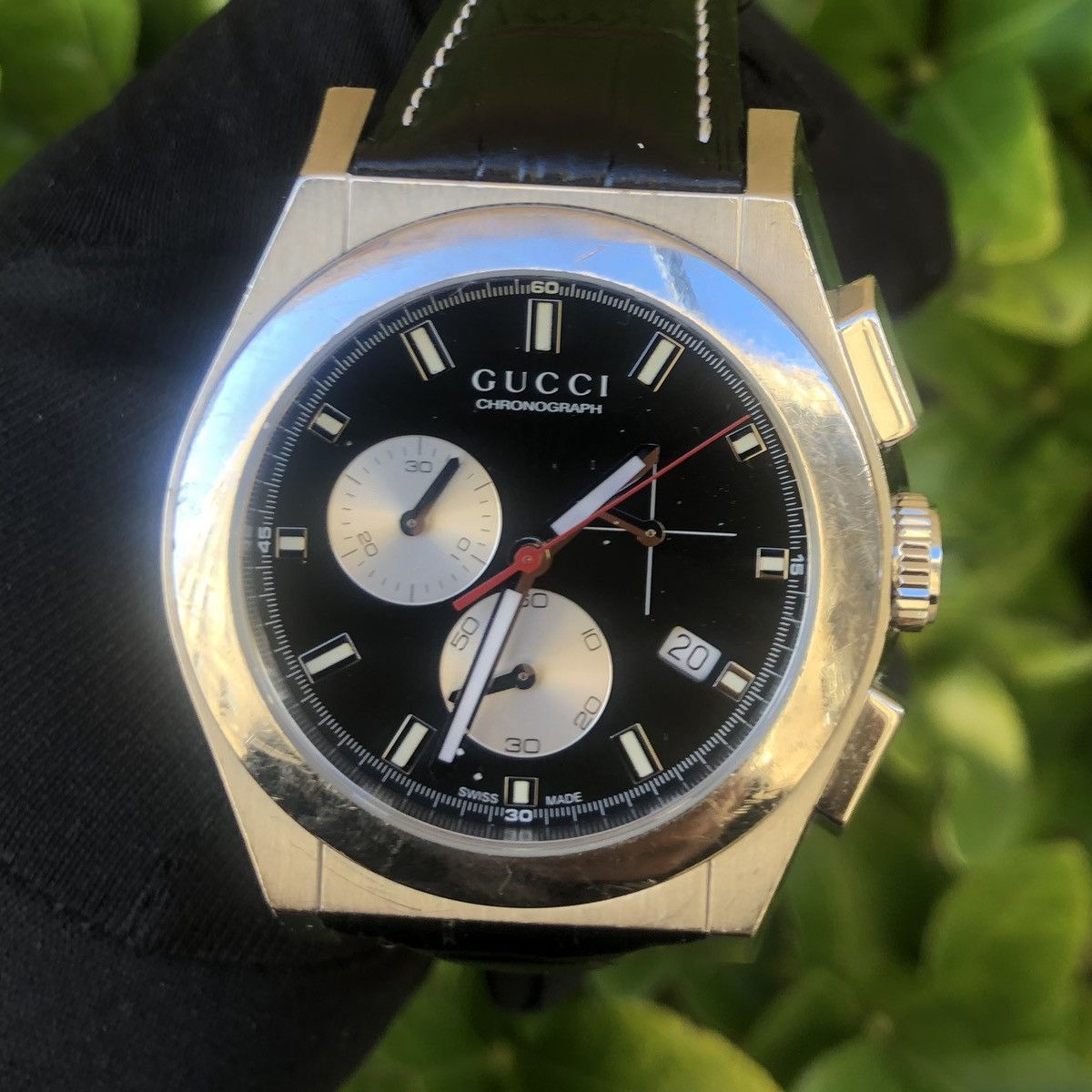 image of Gucci Men's 115.2 Pantheon Chronograph Watch in Black