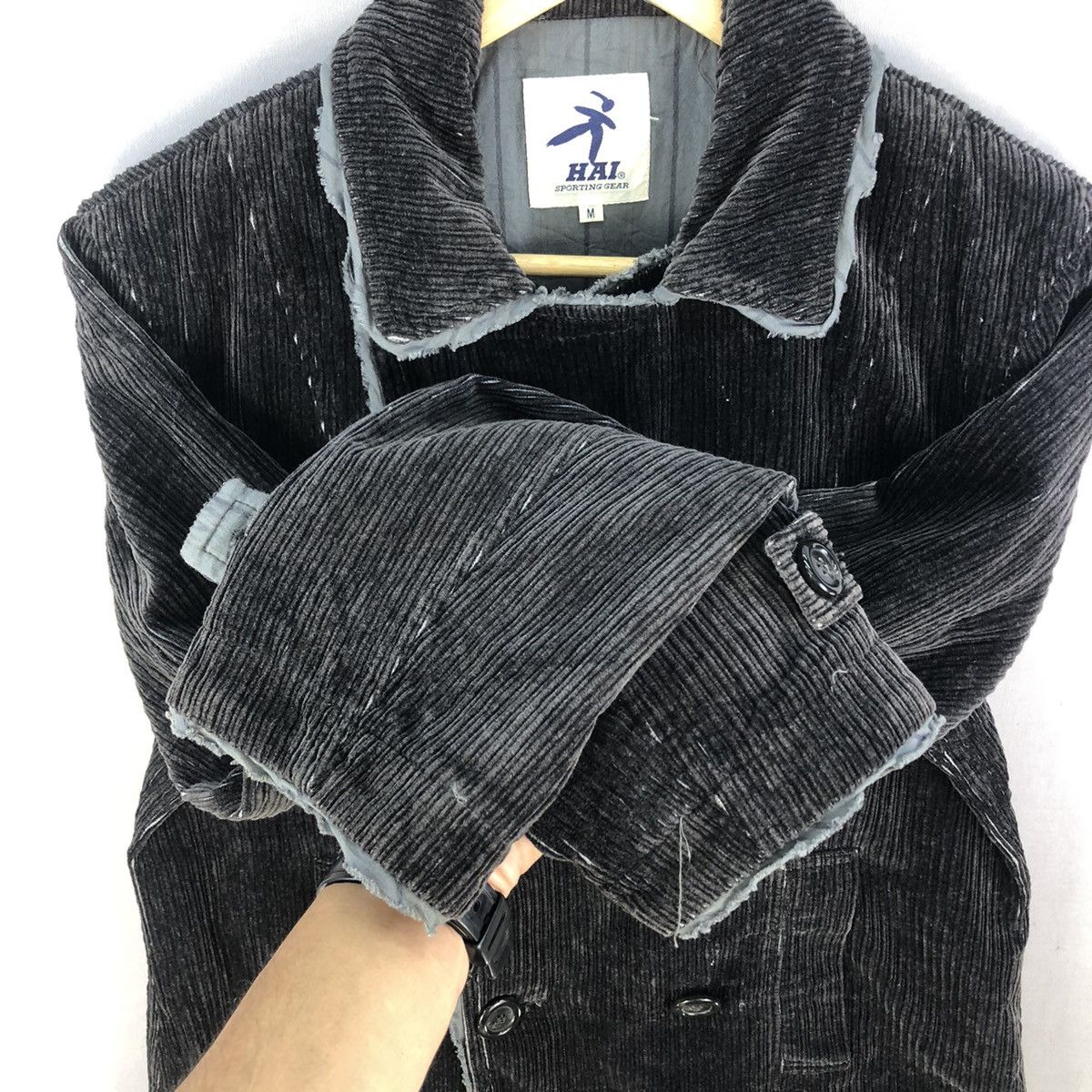 Issey Miyake 1980s HSG by Issey Miyake Double Breasted Corduroy jacket Size US S / EU 44-46 / 1 - 17 Thumbnail