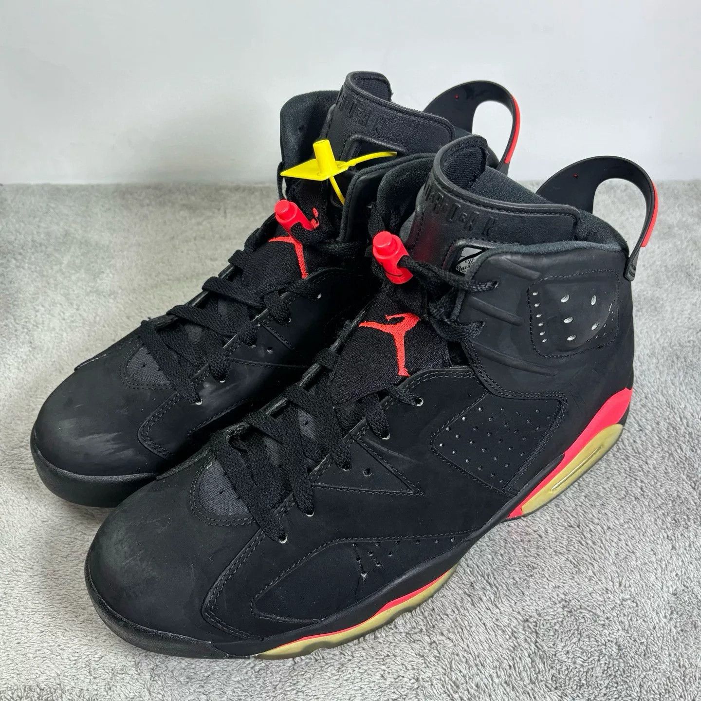 Nike Nike AJ6 Red Lowtop Sneakers M Men Size US 10 / EU 43 - 1 Thumbnail