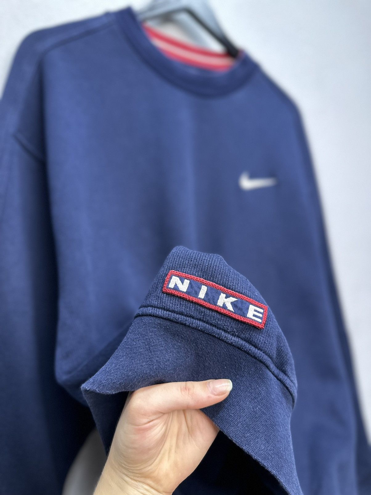 Nike Nike navy crewneck sweatshirt Y2K minimal sports style Size US L / EU 52-54 / 3 - 4 Thumbnail