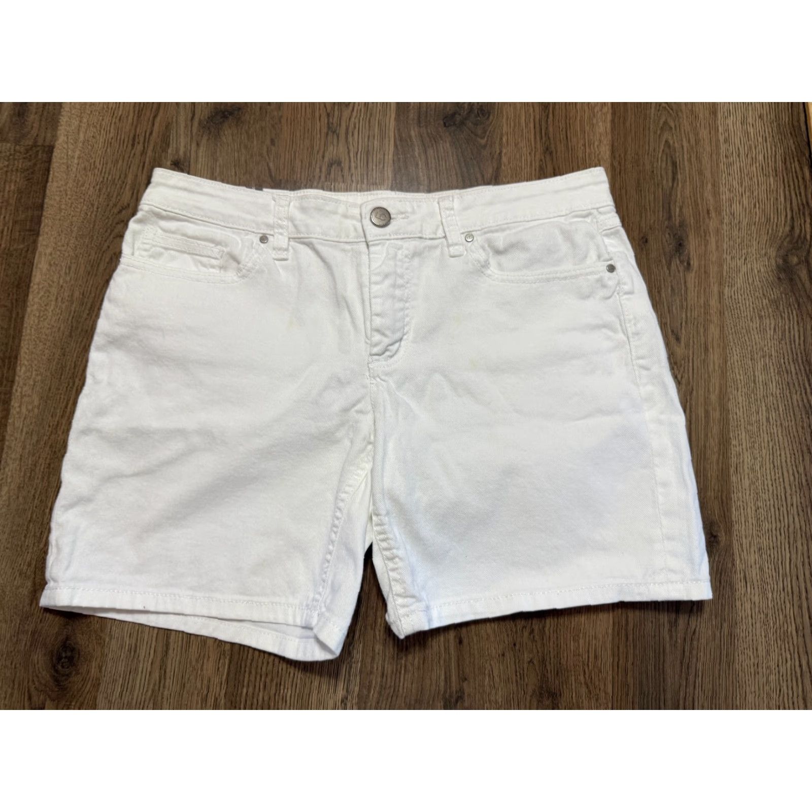 Vintage Lauren Conrad Jean Shorts Women’s Size 8 White Casual Shorts Denim LC Lauren Conrad Regular 6.5 Inseam Vintage No Size 30" / US 8 / IT 44 - 2 Thumbnail