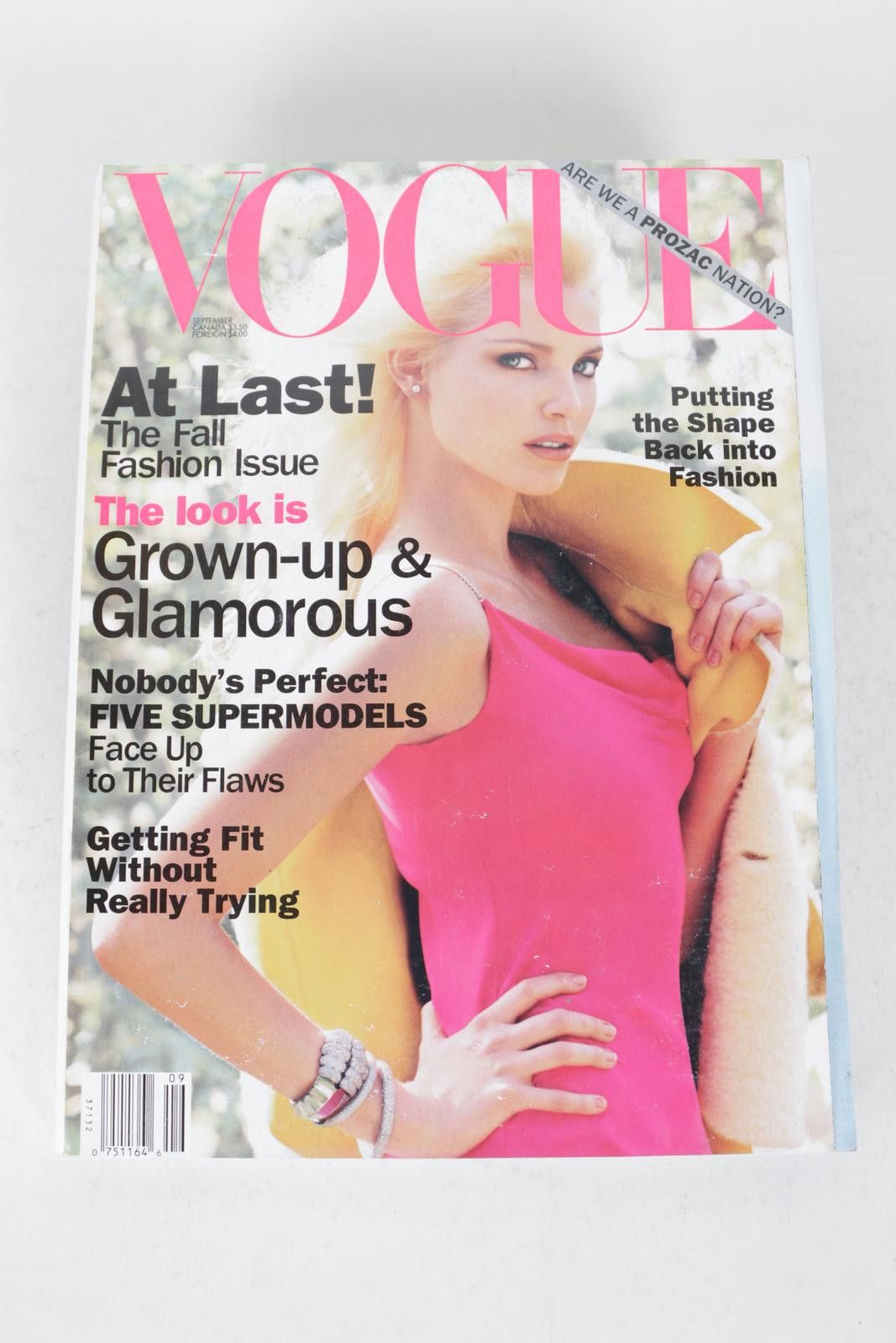 Vogue 94' Vogue September Fall Fashion Issue Magazine Size ONE SIZE - 1 Thumbnail
