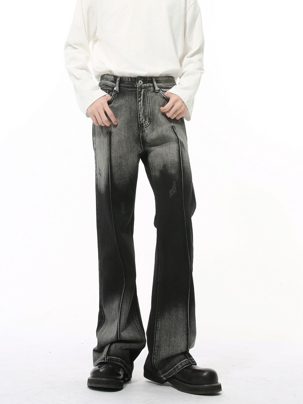 Japanese Brand Retro loose gradient micro flared jeans Size US 32 / EU 48 - 6 Thumbnail