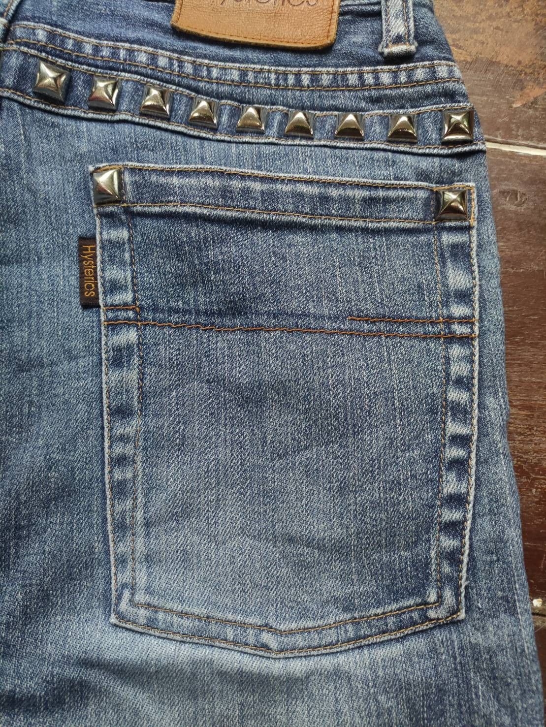 Hysteric Glamour Vtg Hysteric Glamour Pyramid Stud Y2K Faded Jeans Size 29" - 7 Thumbnail