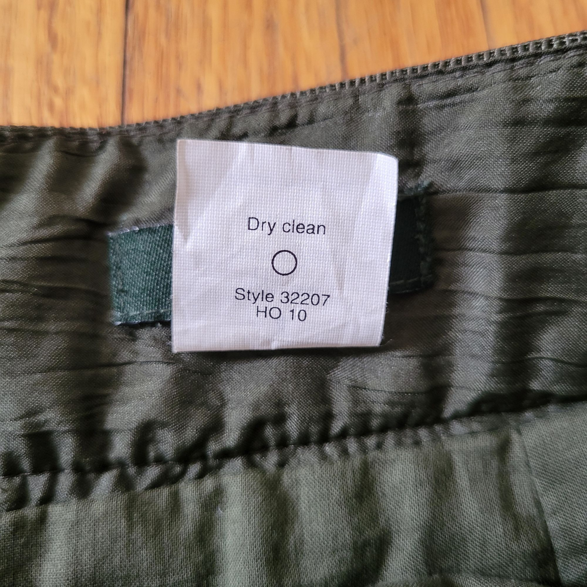 J.Crew J Crew 4 Green Tiered Ruffle Silk Skirt Size 4 HABOTAI Crink Size 27" / US 4 / IT 40 - 4 Thumbnail
