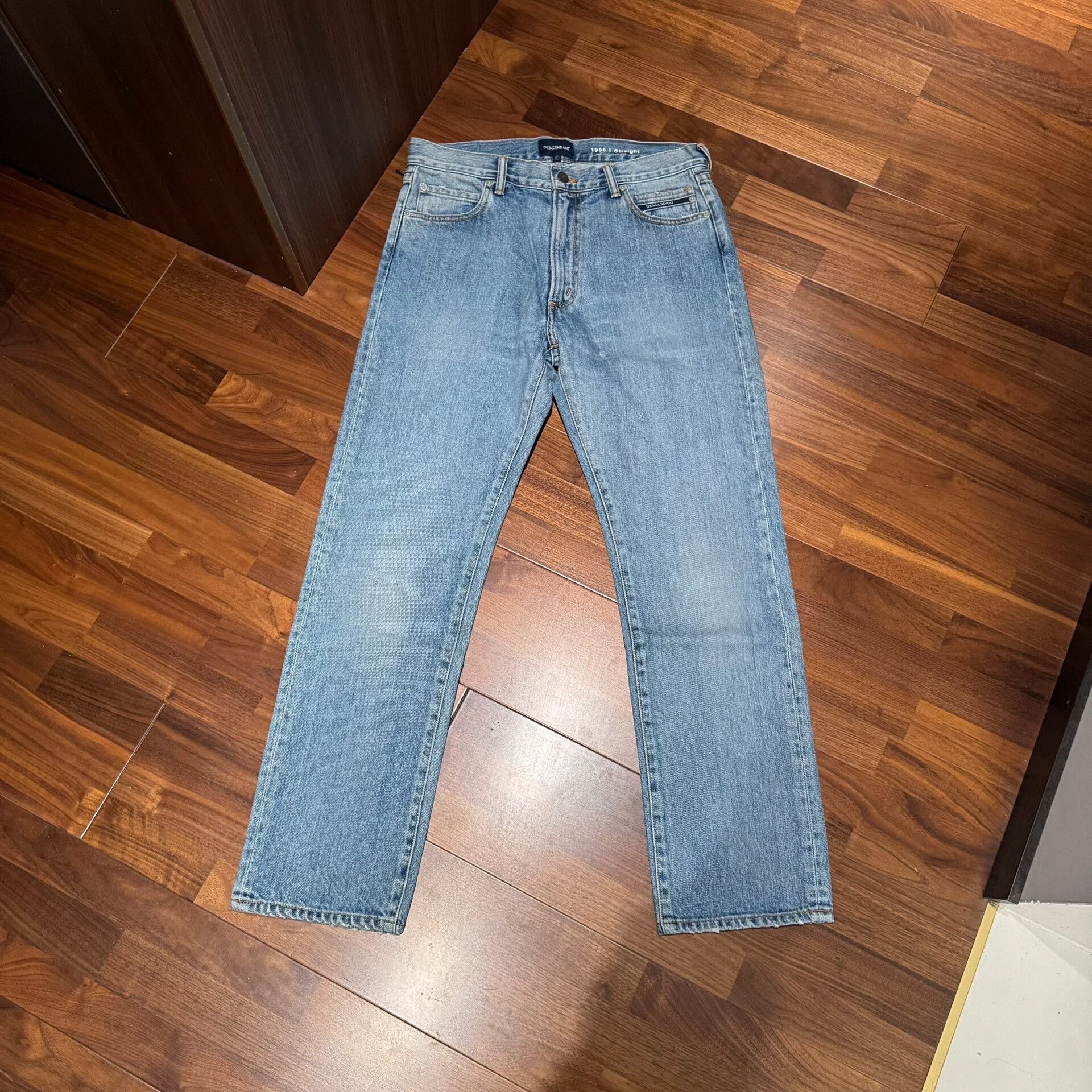Descendant DESCENDANT 1986 Straight Blue Denim Jeans Size US 28 / EU 44 - 1 Thumbnail